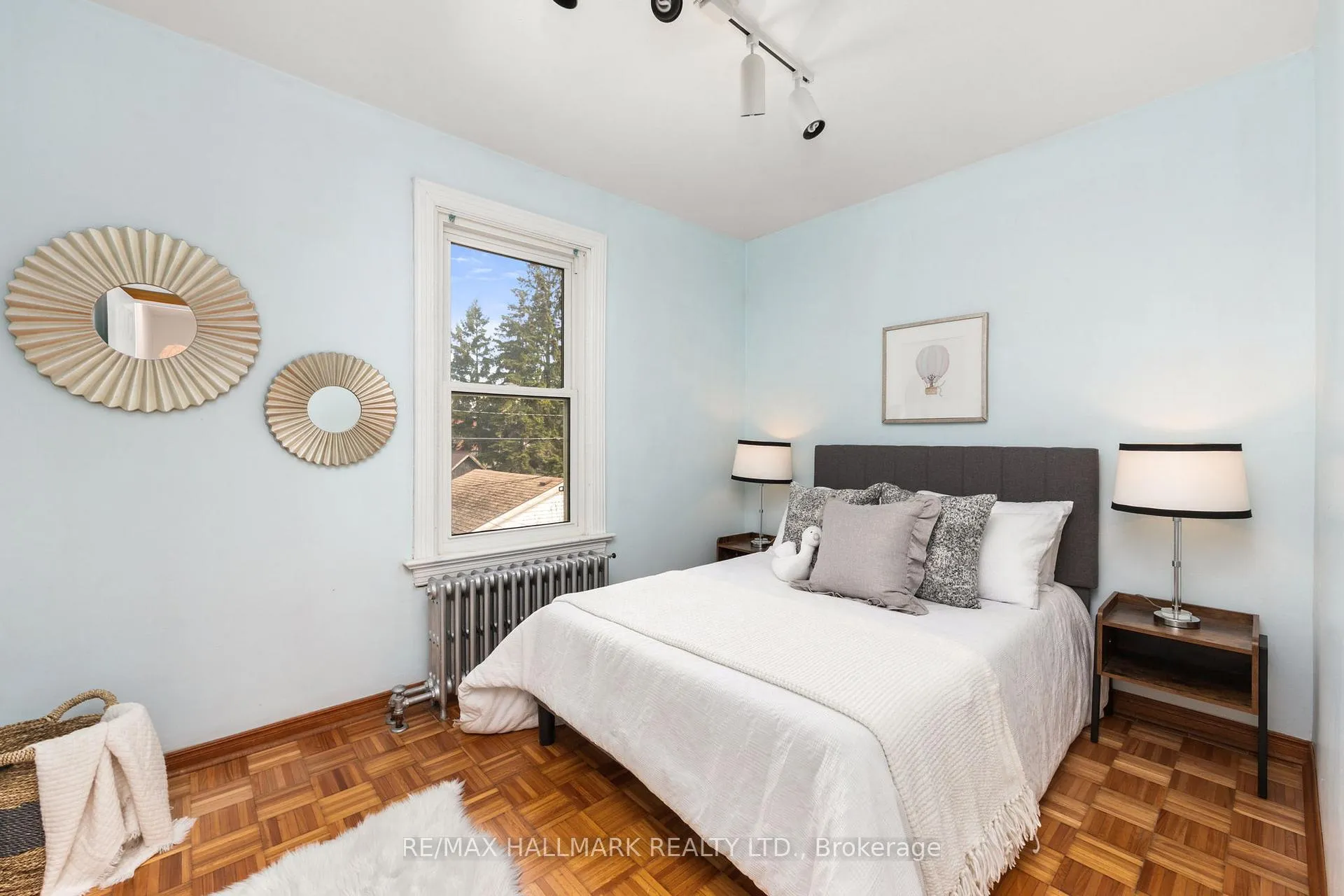 Photo 17 of 136 Hogarth Avenue, Toronto, North Riverdale — HOMEH