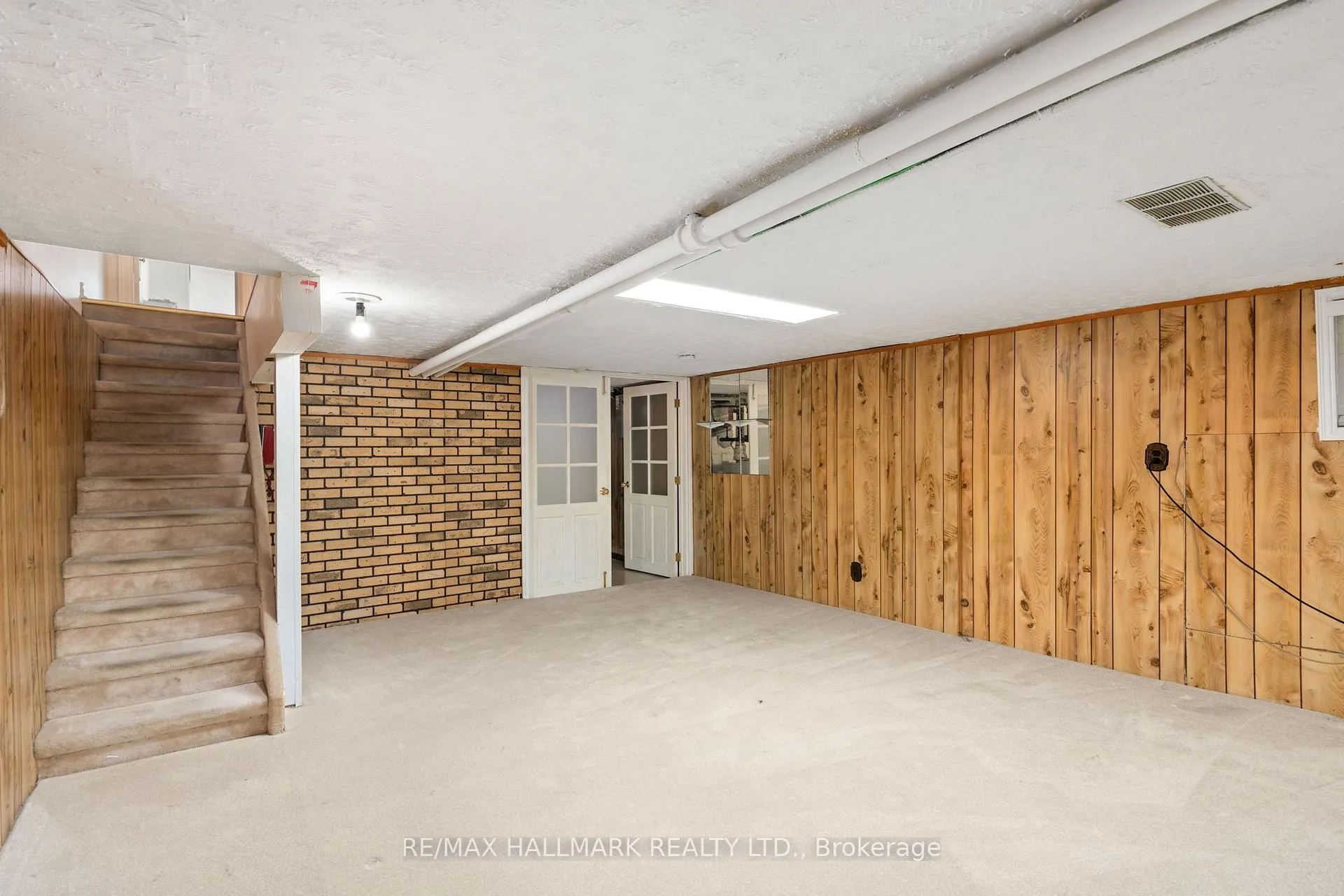 Photo 29 of 136 Hogarth Avenue, Toronto, North Riverdale — HOMEH