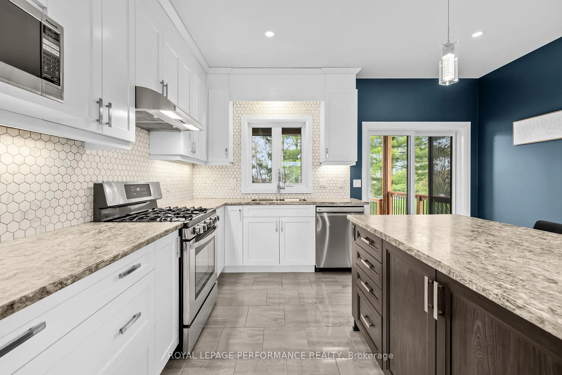Photo 11 of 27 Richer Street, North Stormont, North Stormont (Finch) Twp — HOMEH