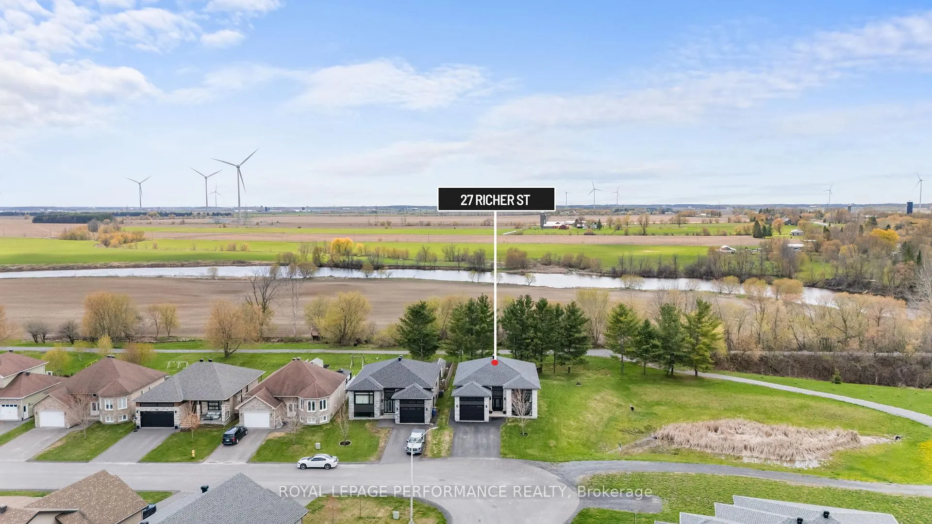 Photo 37 of 27 Richer Street, North Stormont, North Stormont (Finch) Twp — HOMEH