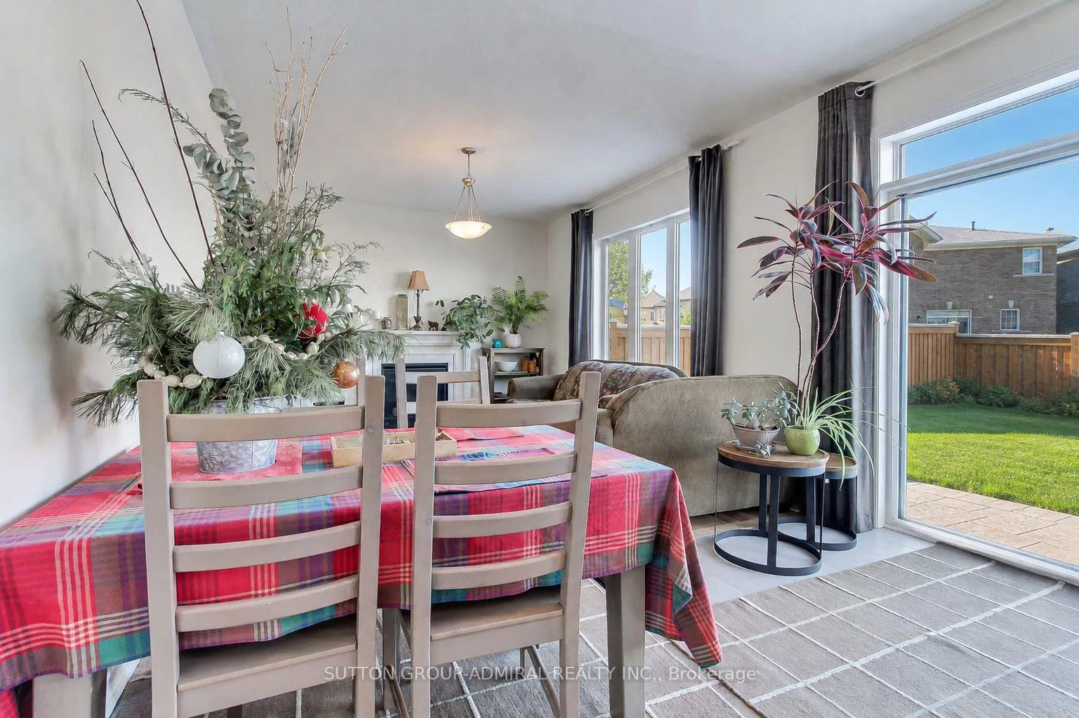 Photo 12 of 797 Green Street, Innisfil, Lefroy — HOMEH