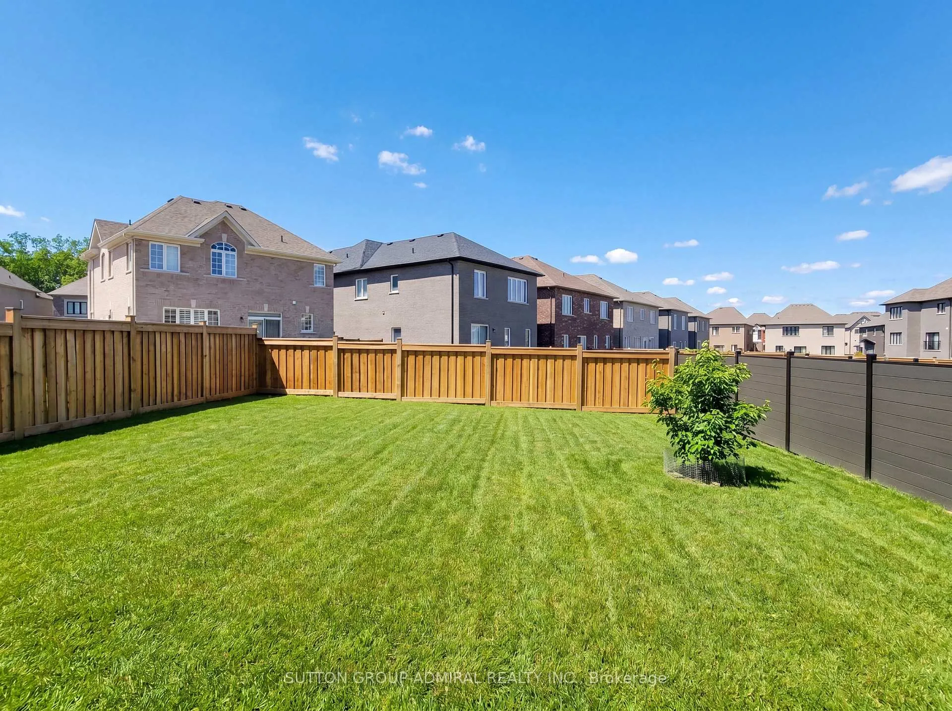 Photo 31 of 797 Green Street, Innisfil, Lefroy — HOMEH