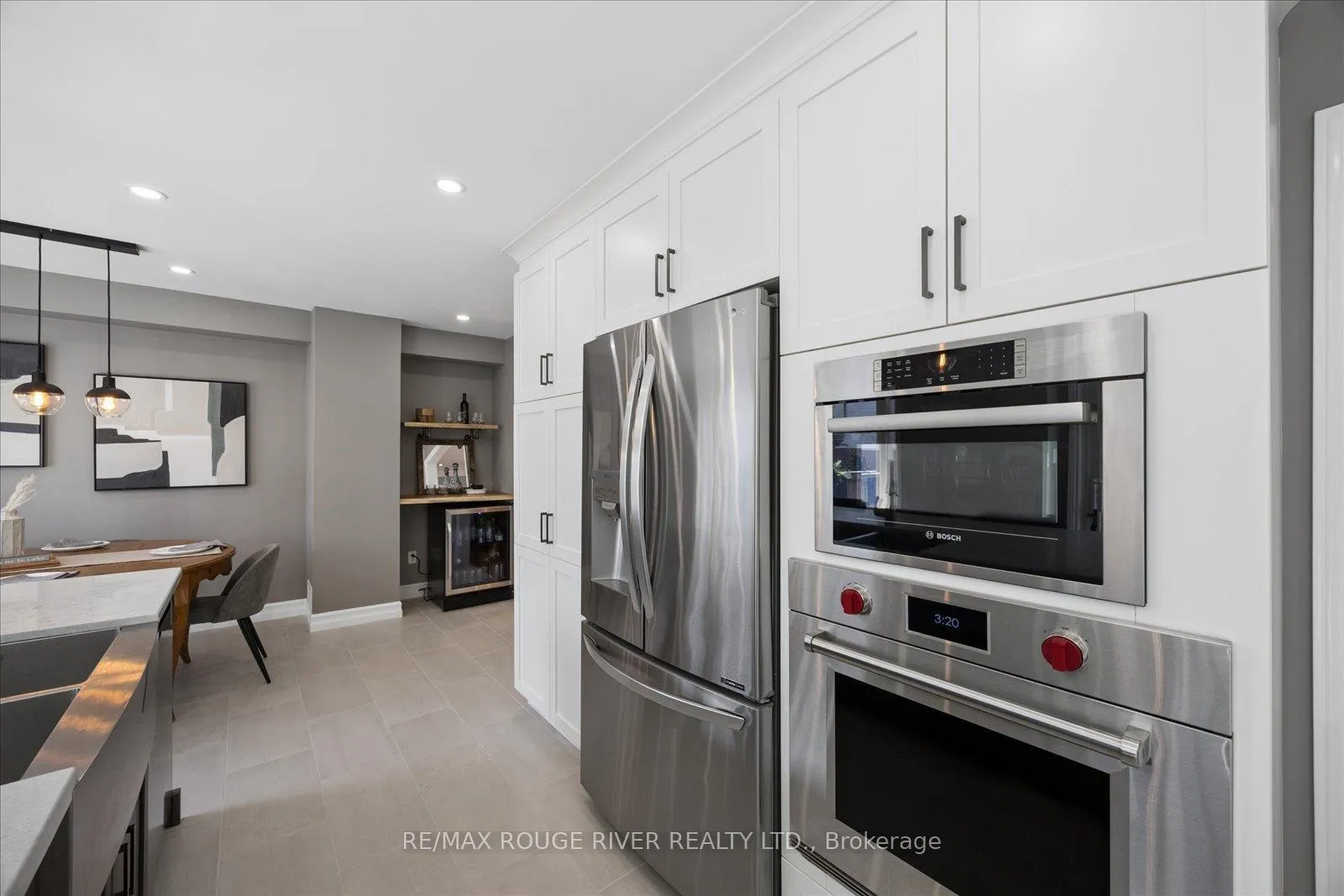 Photo 14 of 1014 Redbird Crescent, Pickering, Liverpool — HOMEH