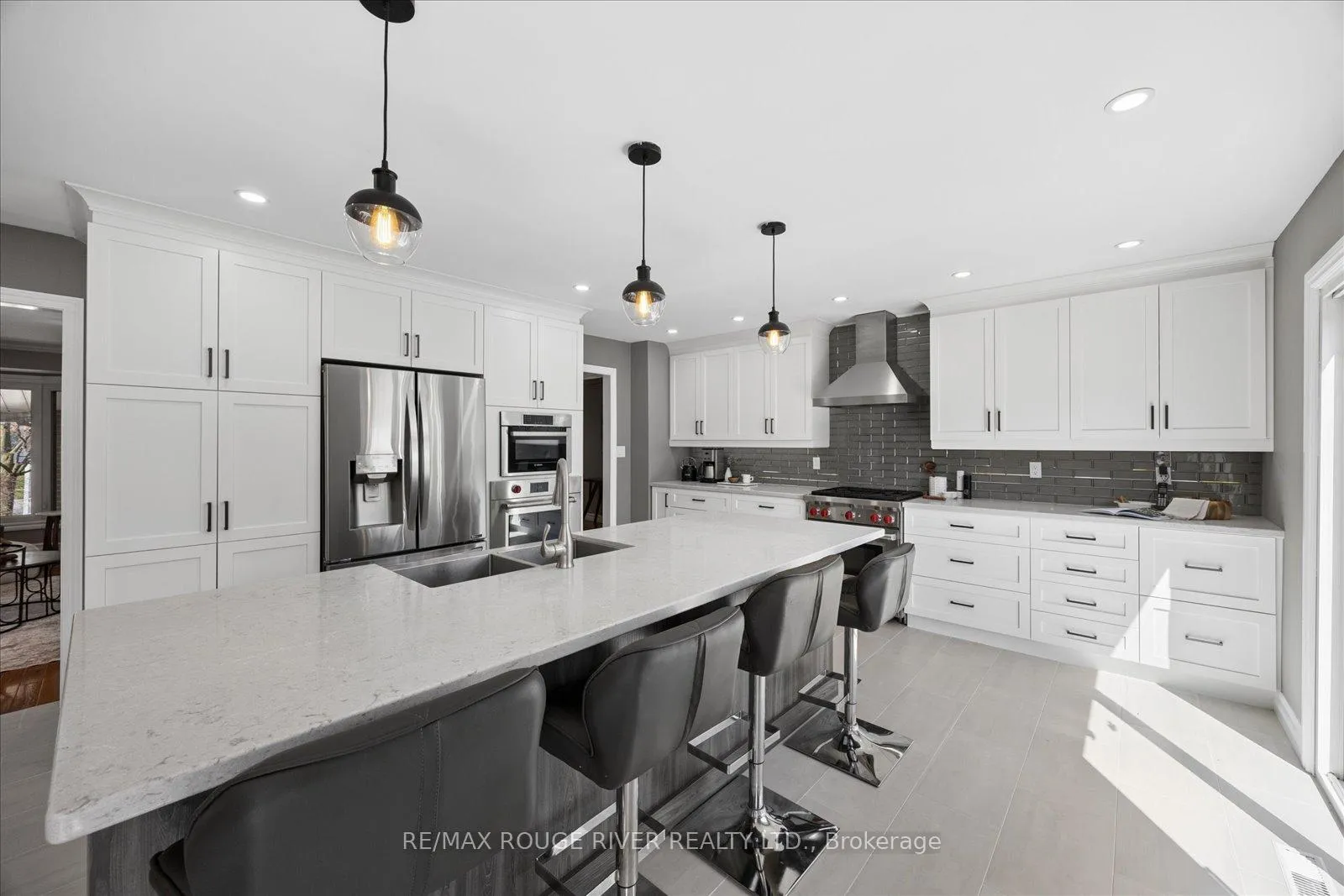 Photo 15 of 1014 Redbird Crescent, Pickering, Liverpool — HOMEH