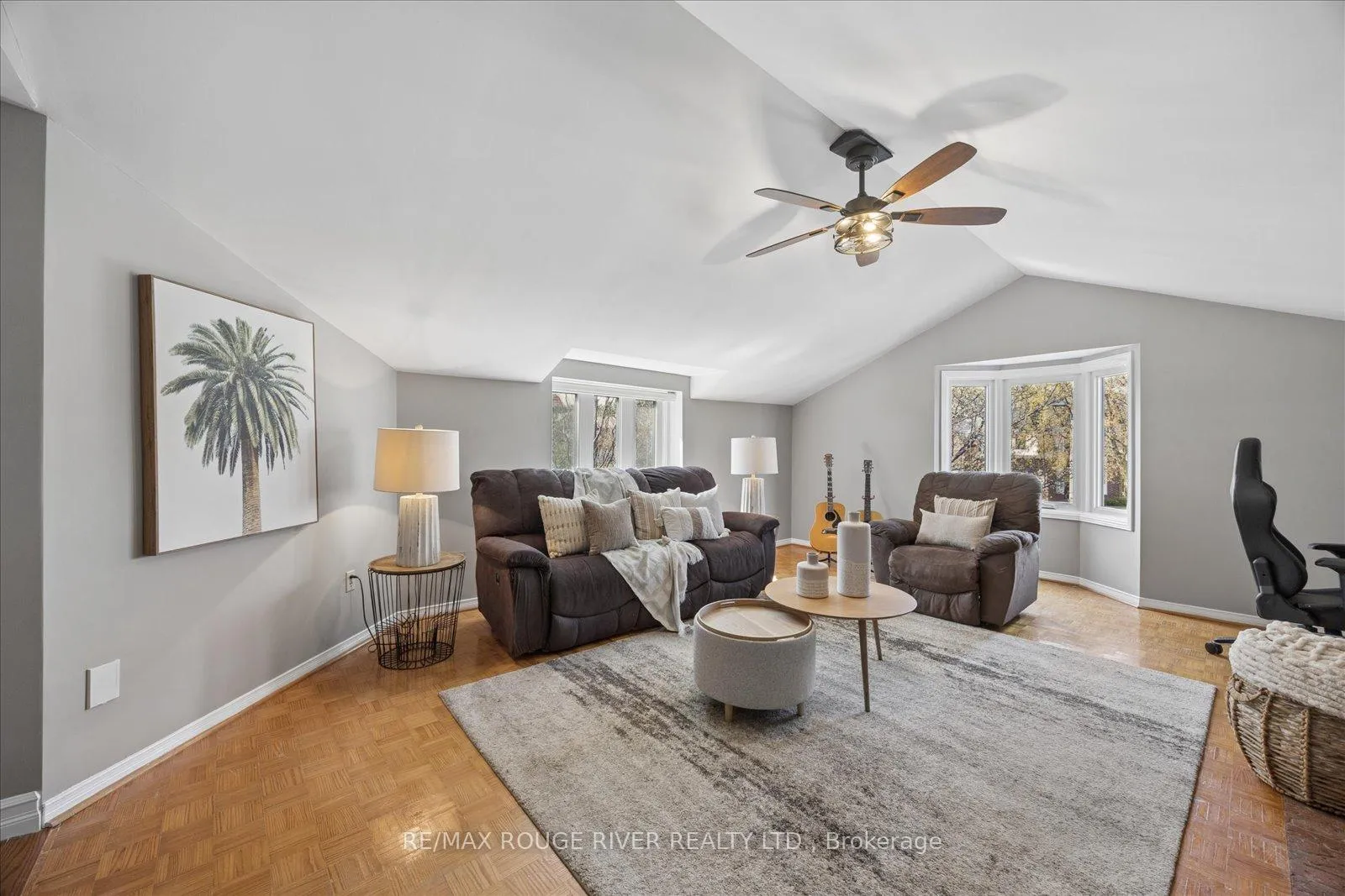 Photo 21 of 1014 Redbird Crescent, Pickering, Liverpool — HOMEH