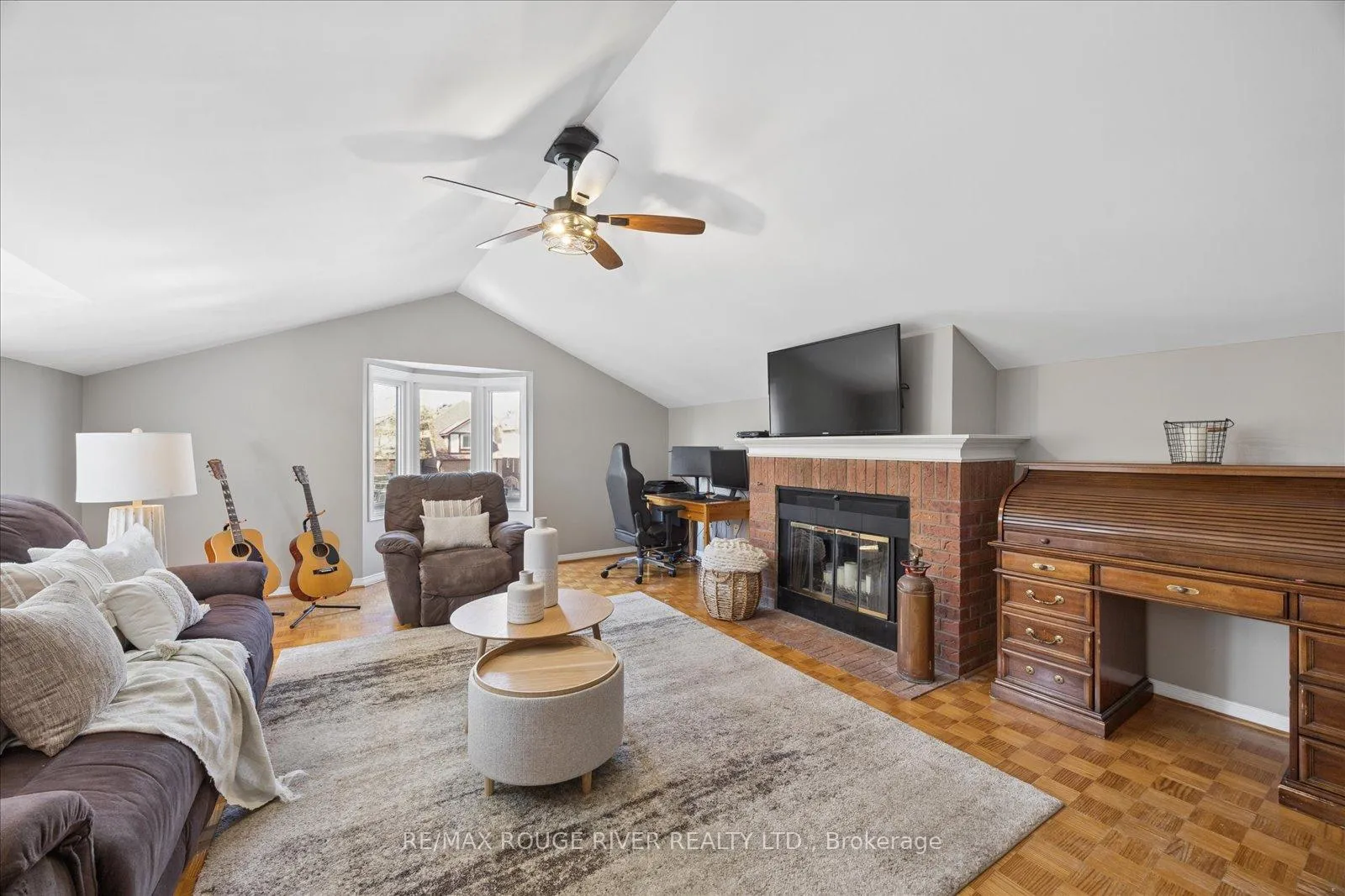 Photo 22 of 1014 Redbird Crescent, Pickering, Liverpool — HOMEH