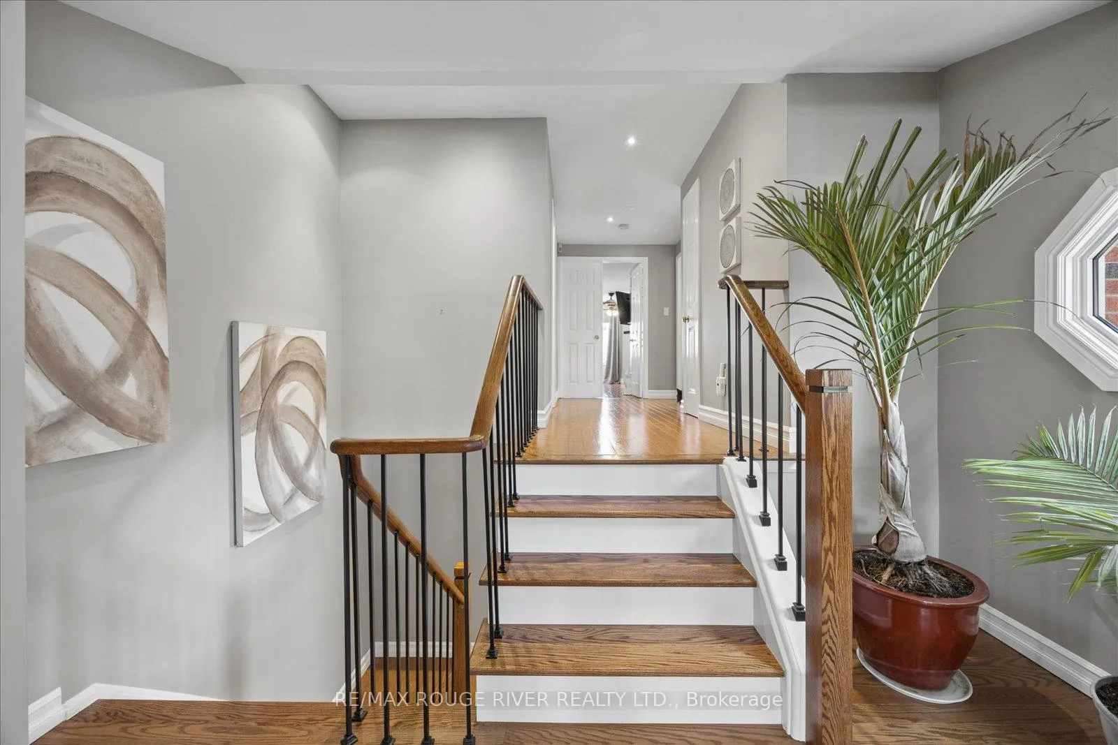Photo 25 of 1014 Redbird Crescent, Pickering, Liverpool — HOMEH