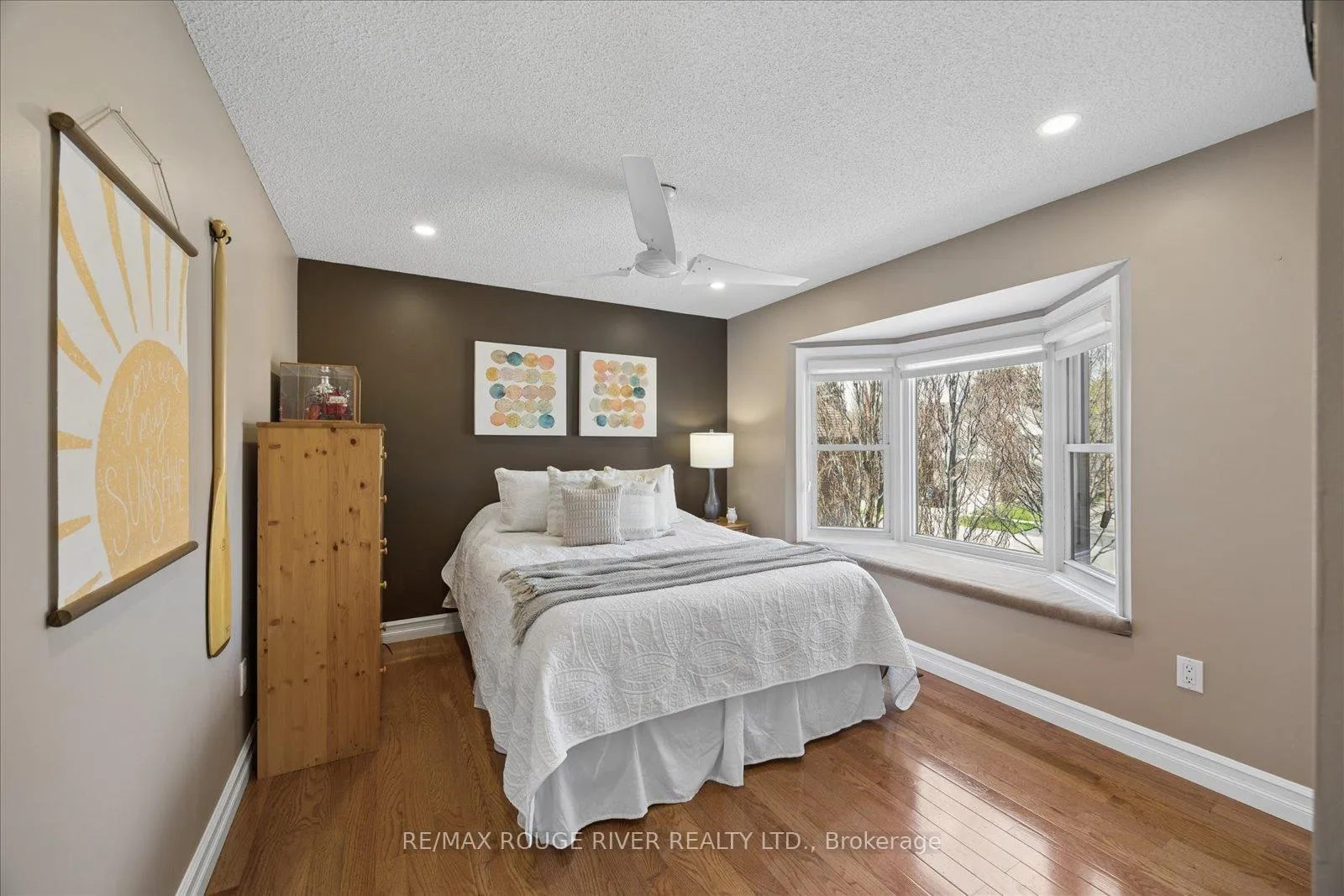 Photo 34 of 1014 Redbird Crescent, Pickering, Liverpool — HOMEH