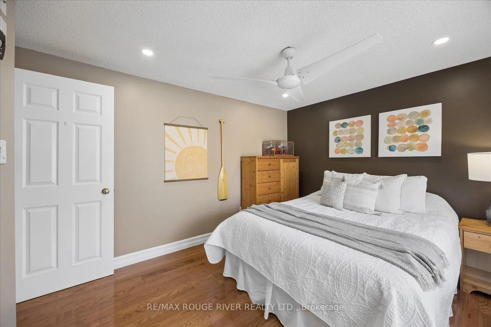 Photo 35 of 1014 Redbird Crescent, Pickering, Liverpool — HOMEH