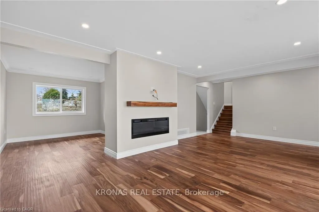 Photo 6 of 588 Mountain Brow Boulevard, Hamilton, Huntington — HOMEH