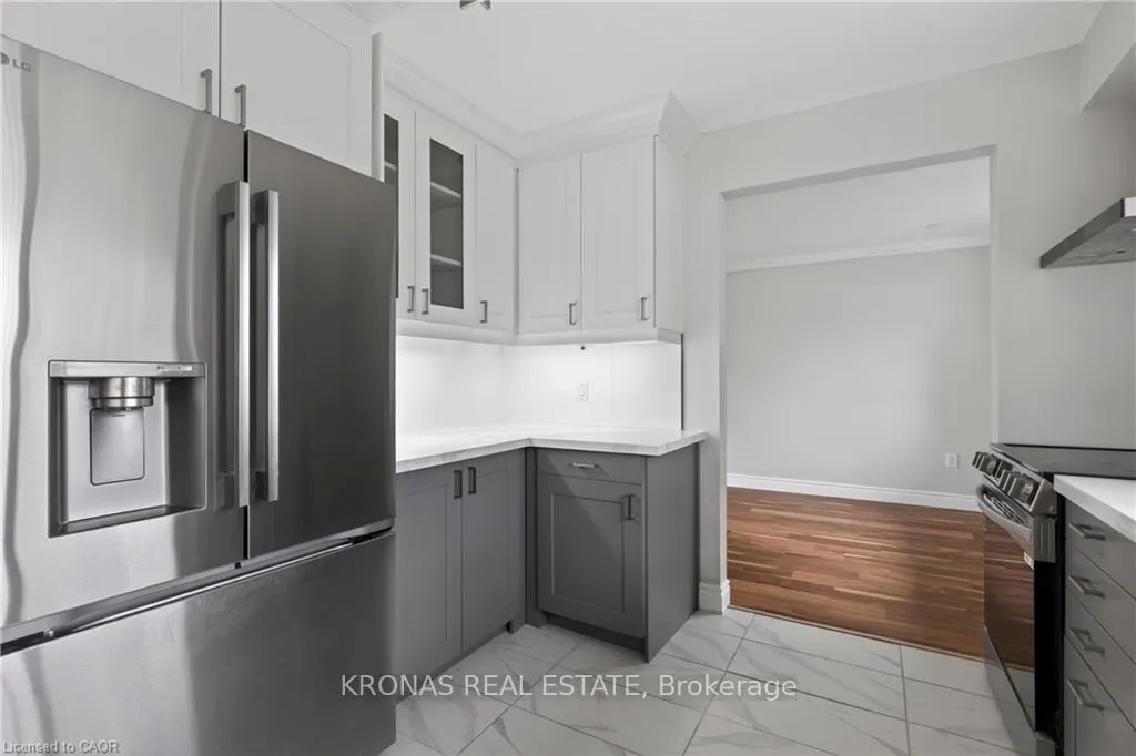 Photo 10 of 588 Mountain Brow Boulevard, Hamilton, Huntington — HOMEH
