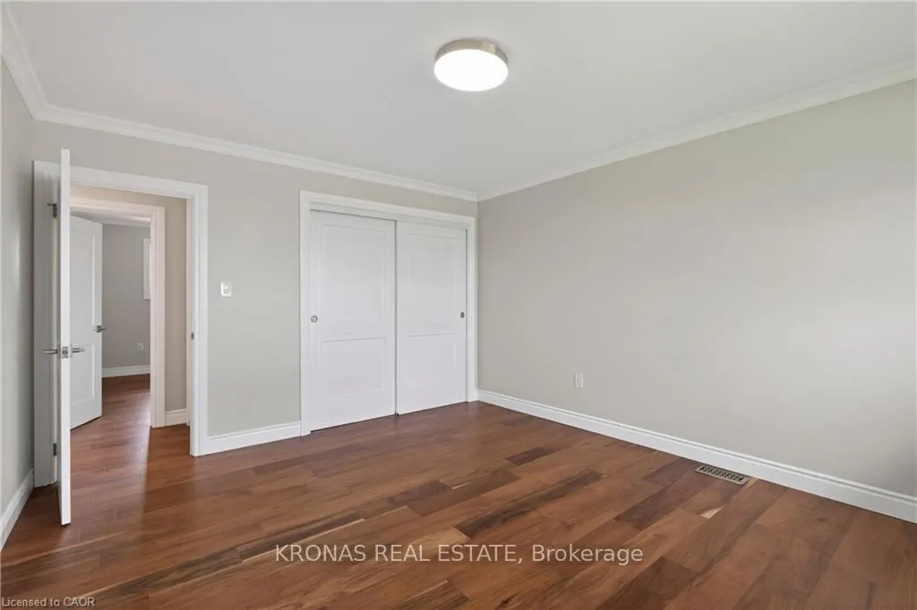 Photo 13 of 588 Mountain Brow Boulevard, Hamilton, Huntington — HOMEH