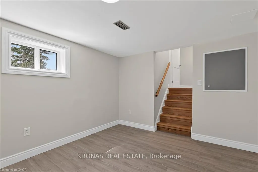 Photo 22 of 588 Mountain Brow Boulevard, Hamilton, Huntington — HOMEH