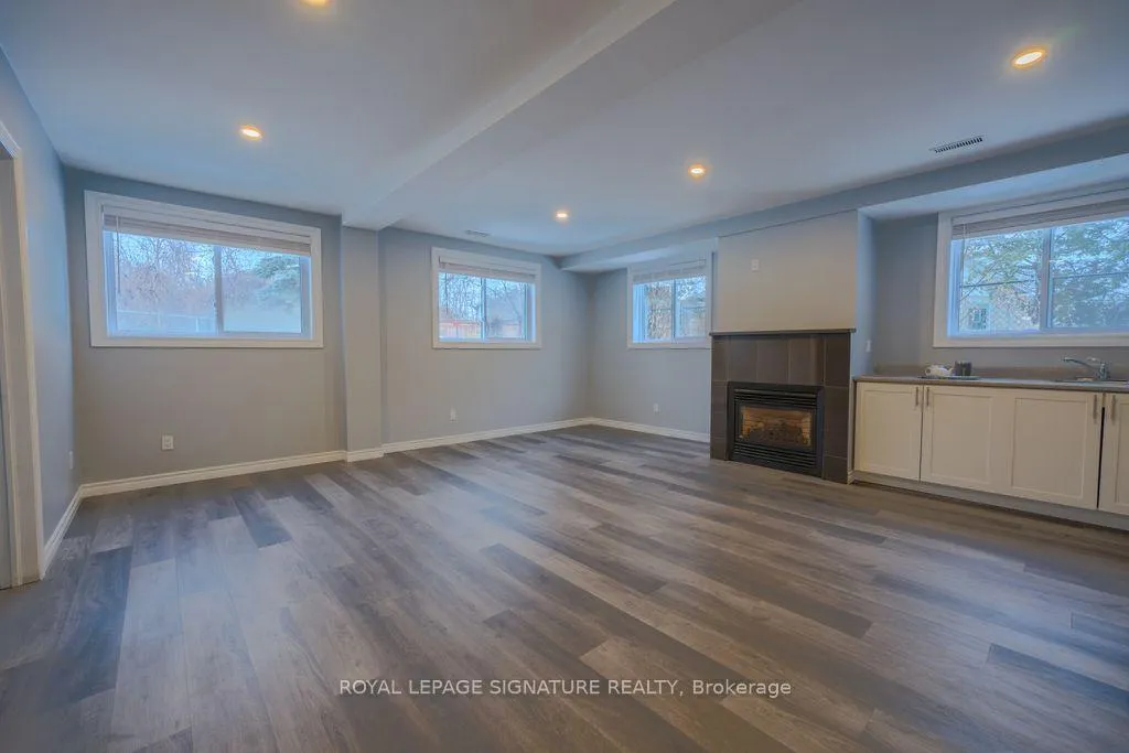 Photo 4 of Unit (Lower), 2111 Lynn Heights Drive, Pickering, Liverpool — HOMEH