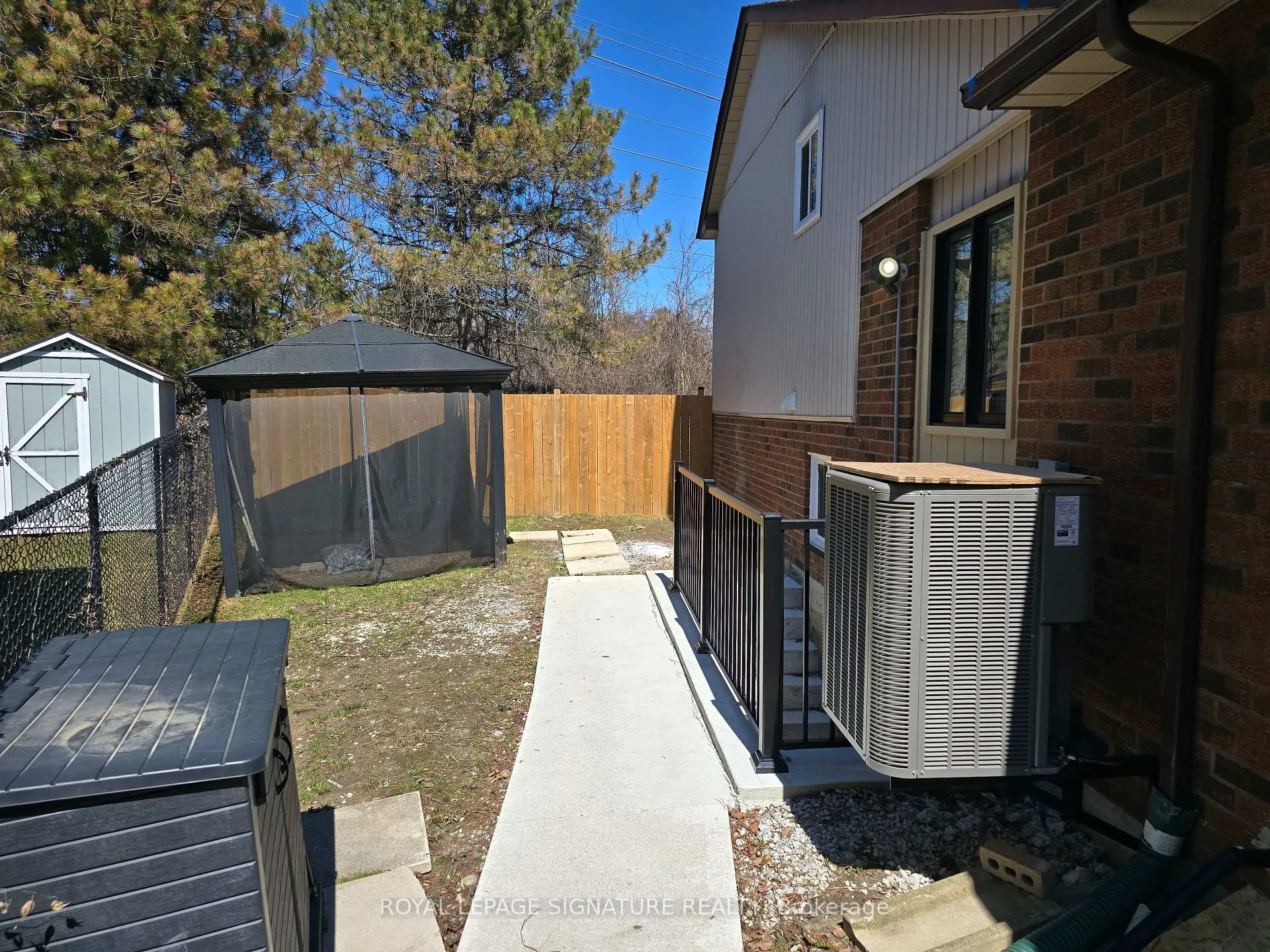 Photo 26 of Unit (Lower), 2111 Lynn Heights Drive, Pickering, Liverpool — HOMEH