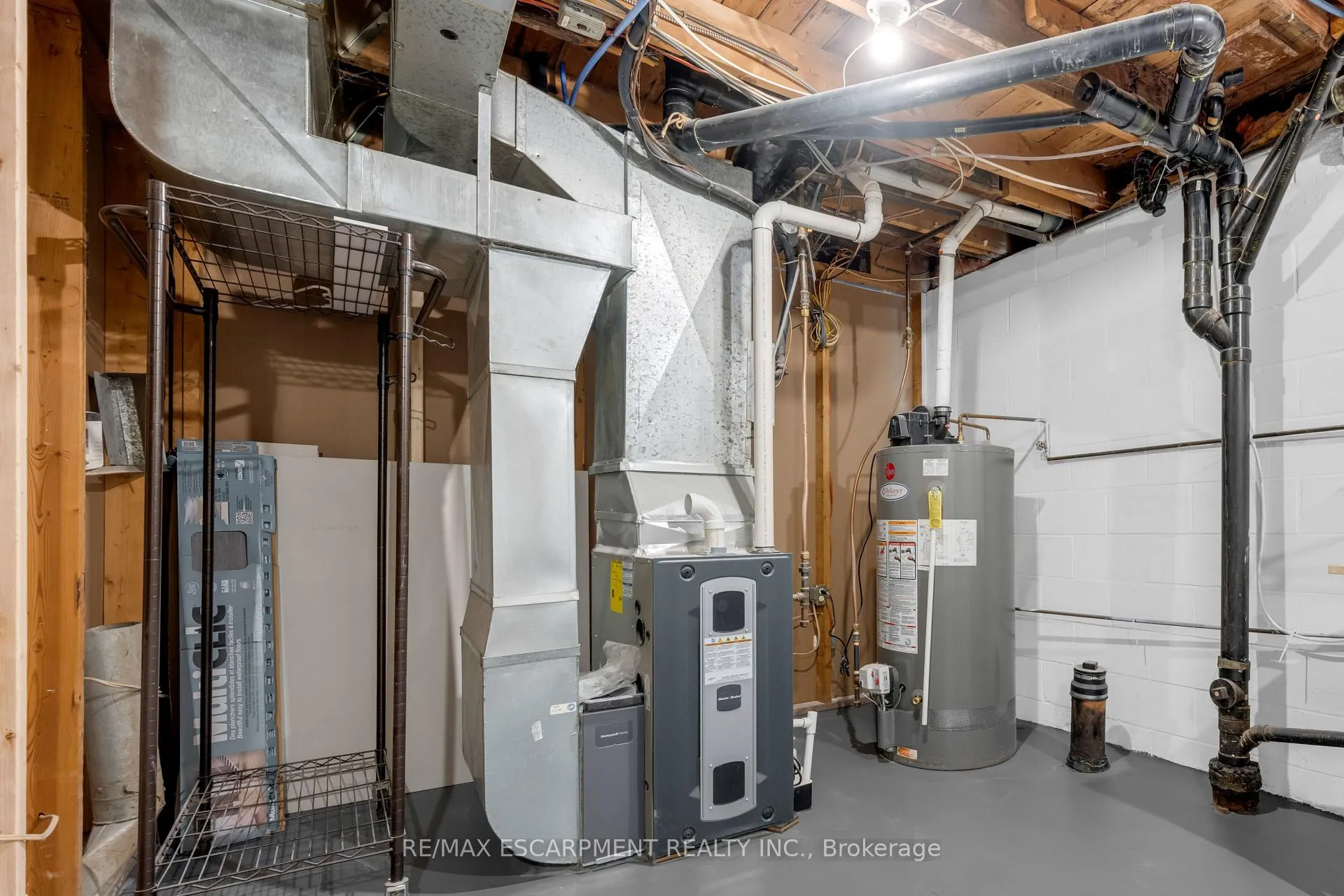 Photo 26 of 180 Mead Avenue, Hamilton, Parkview — HOMEH