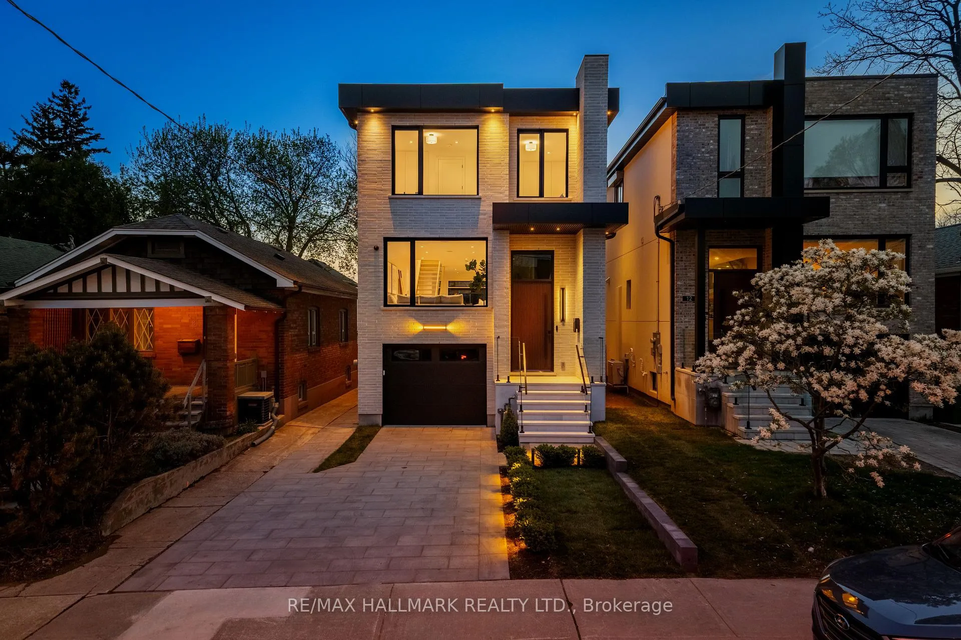 Photo 2 of 10 Leroy Avenue, Toronto, Danforth Village-East York — HOMEH