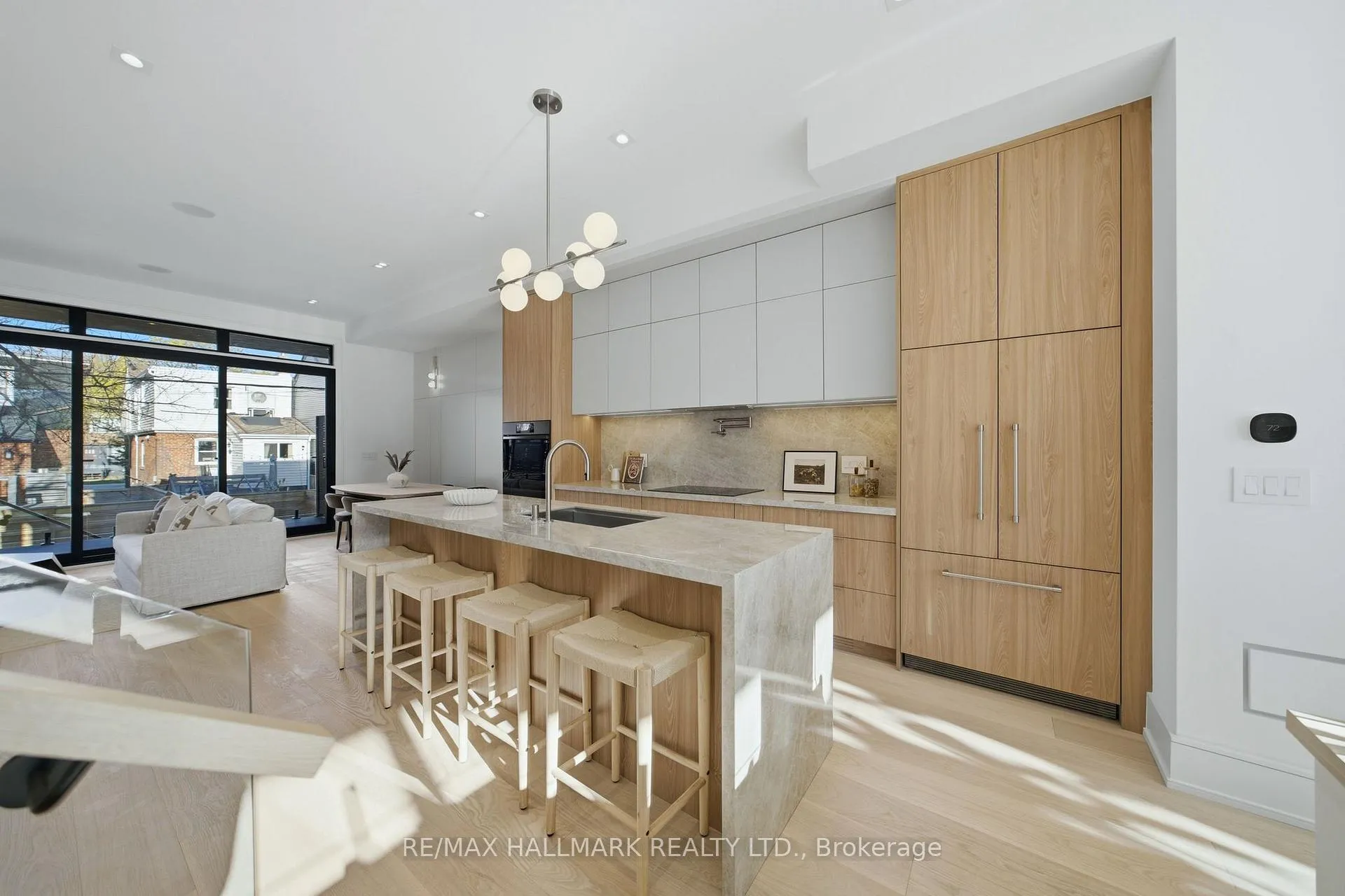Photo 10 of 10 Leroy Avenue, Toronto, Danforth Village-East York — HOMEH