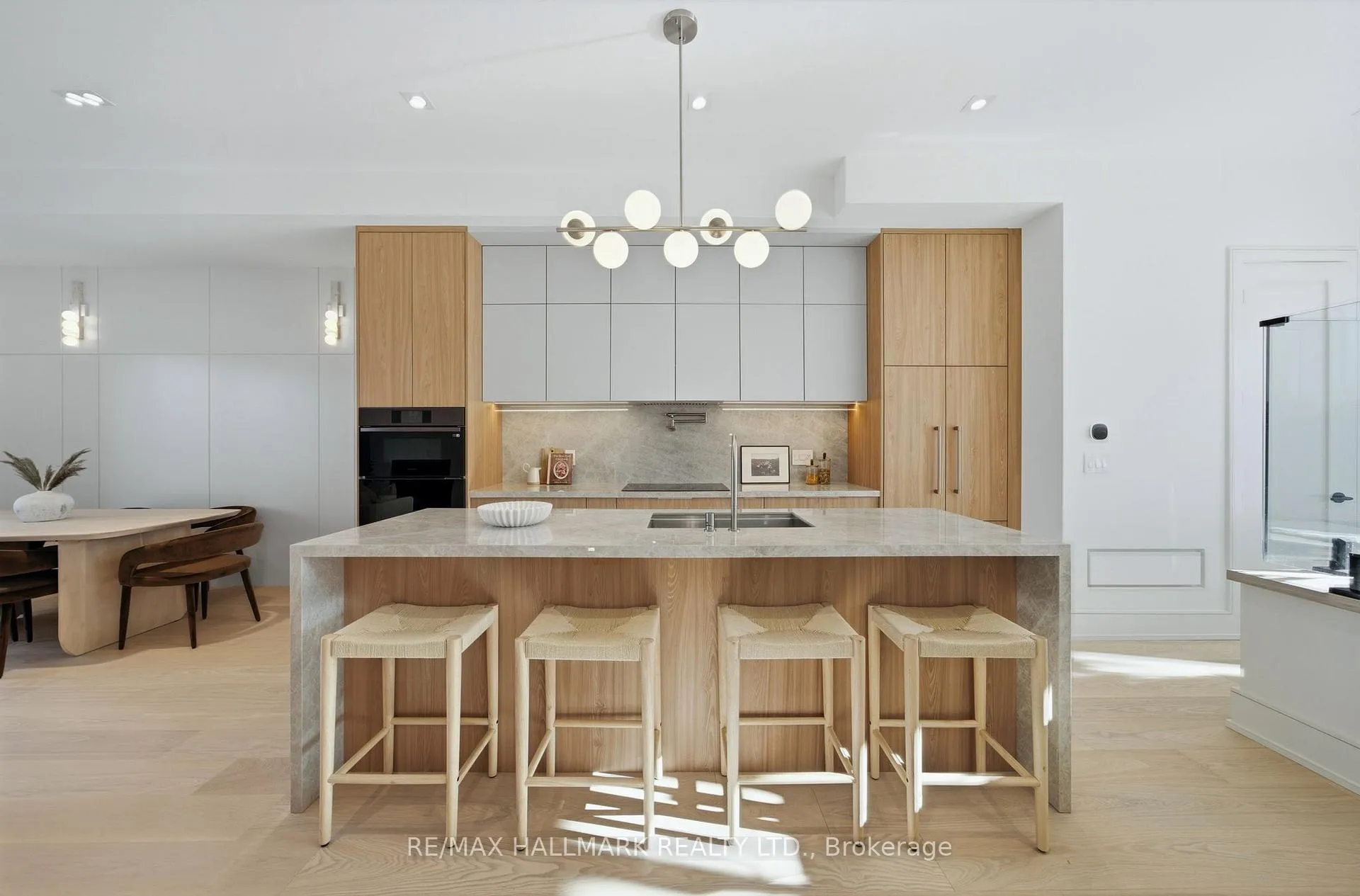 Photo 11 of 10 Leroy Avenue, Toronto, Danforth Village-East York — HOMEH