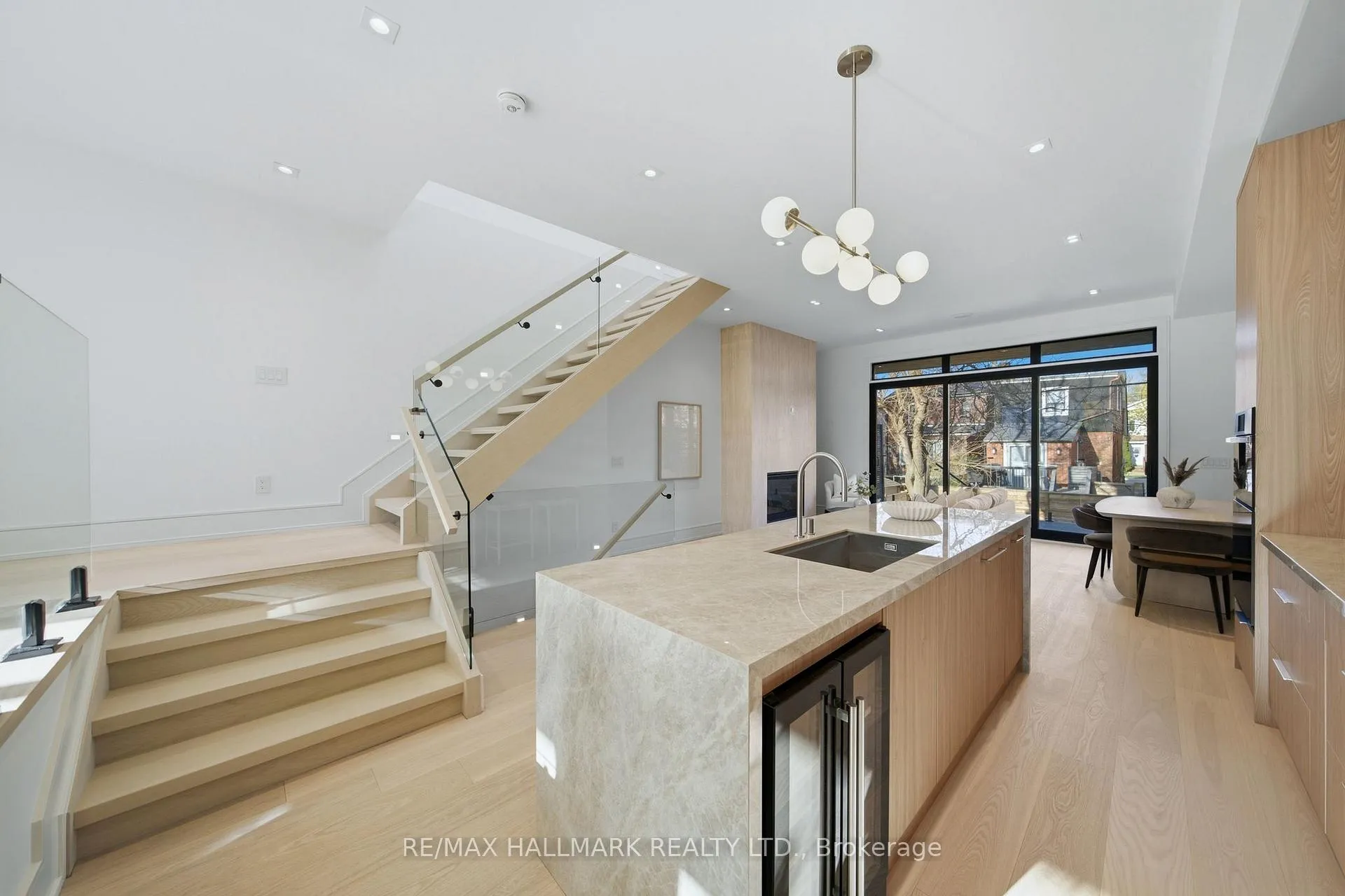 Photo 14 of 10 Leroy Avenue, Toronto, Danforth Village-East York — HOMEH