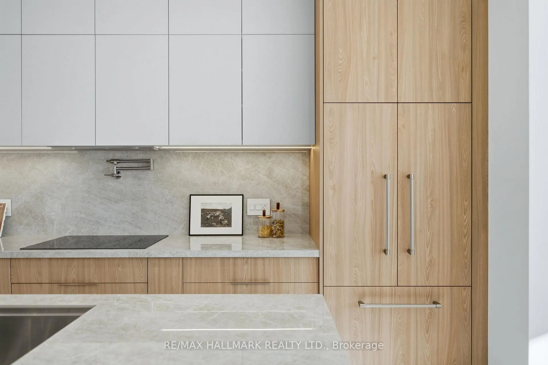 Photo 21 of 10 Leroy Avenue, Toronto, Danforth Village-East York — HOMEH