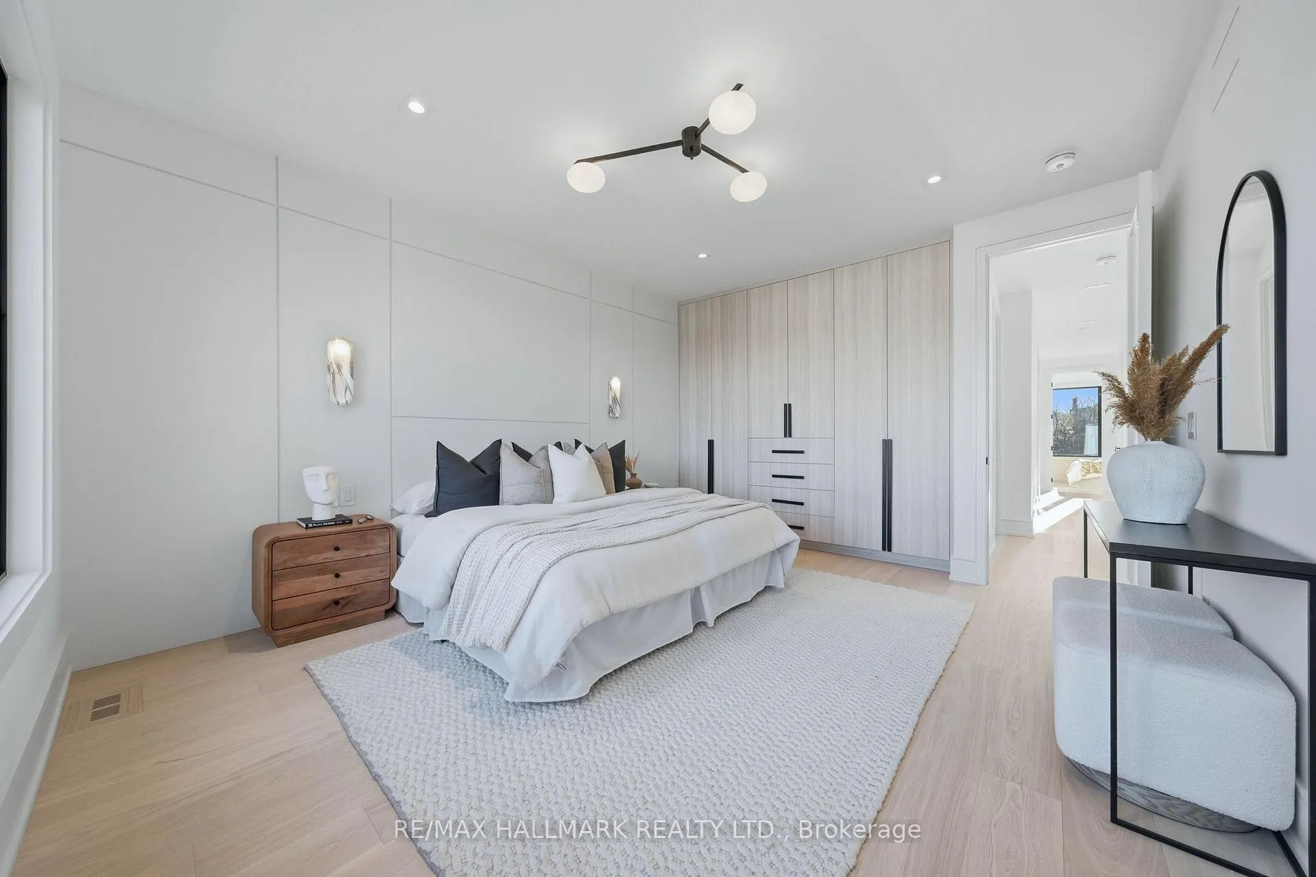 Photo 24 of 10 Leroy Avenue, Toronto, Danforth Village-East York — HOMEH