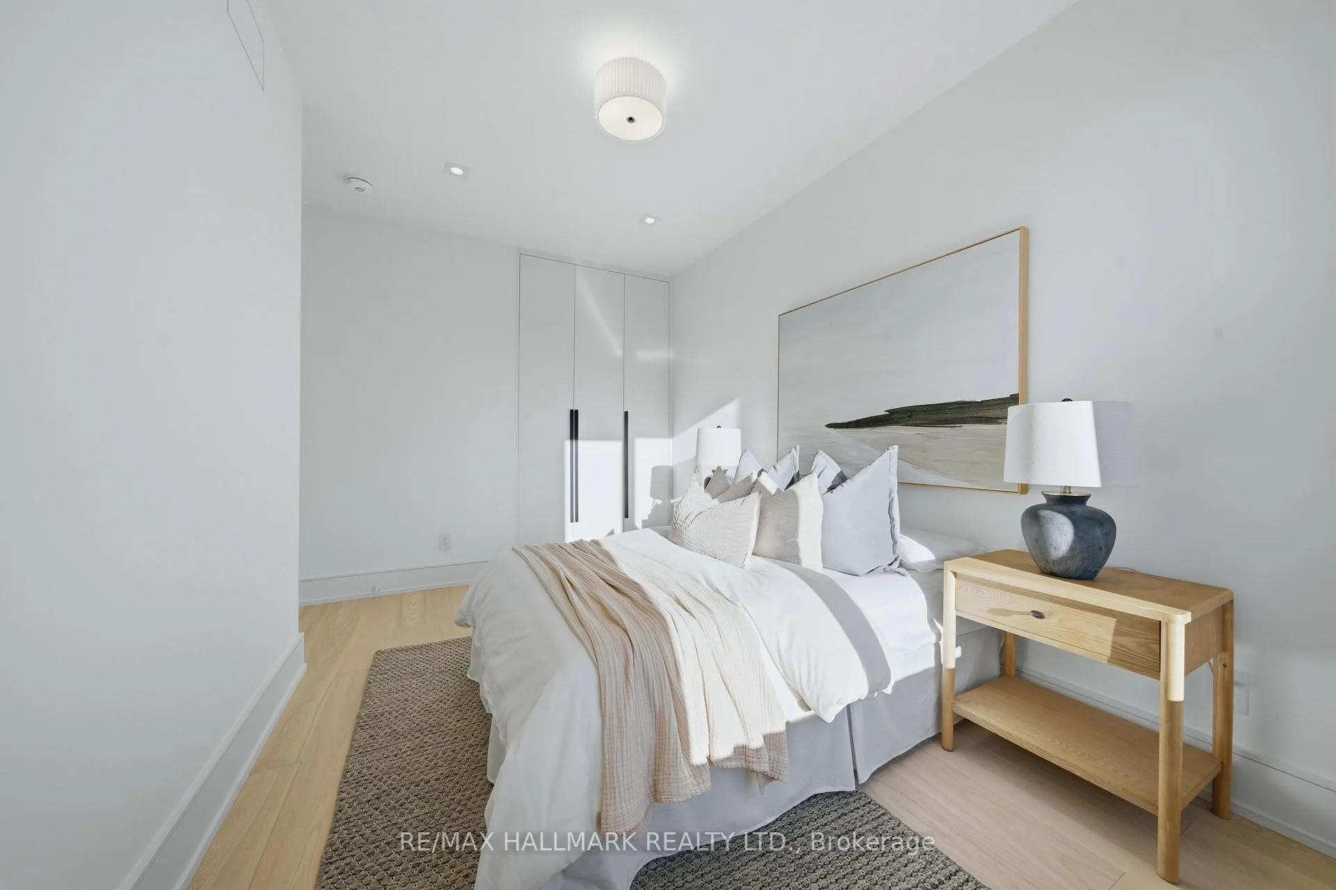Photo 31 of 10 Leroy Avenue, Toronto, Danforth Village-East York — HOMEH