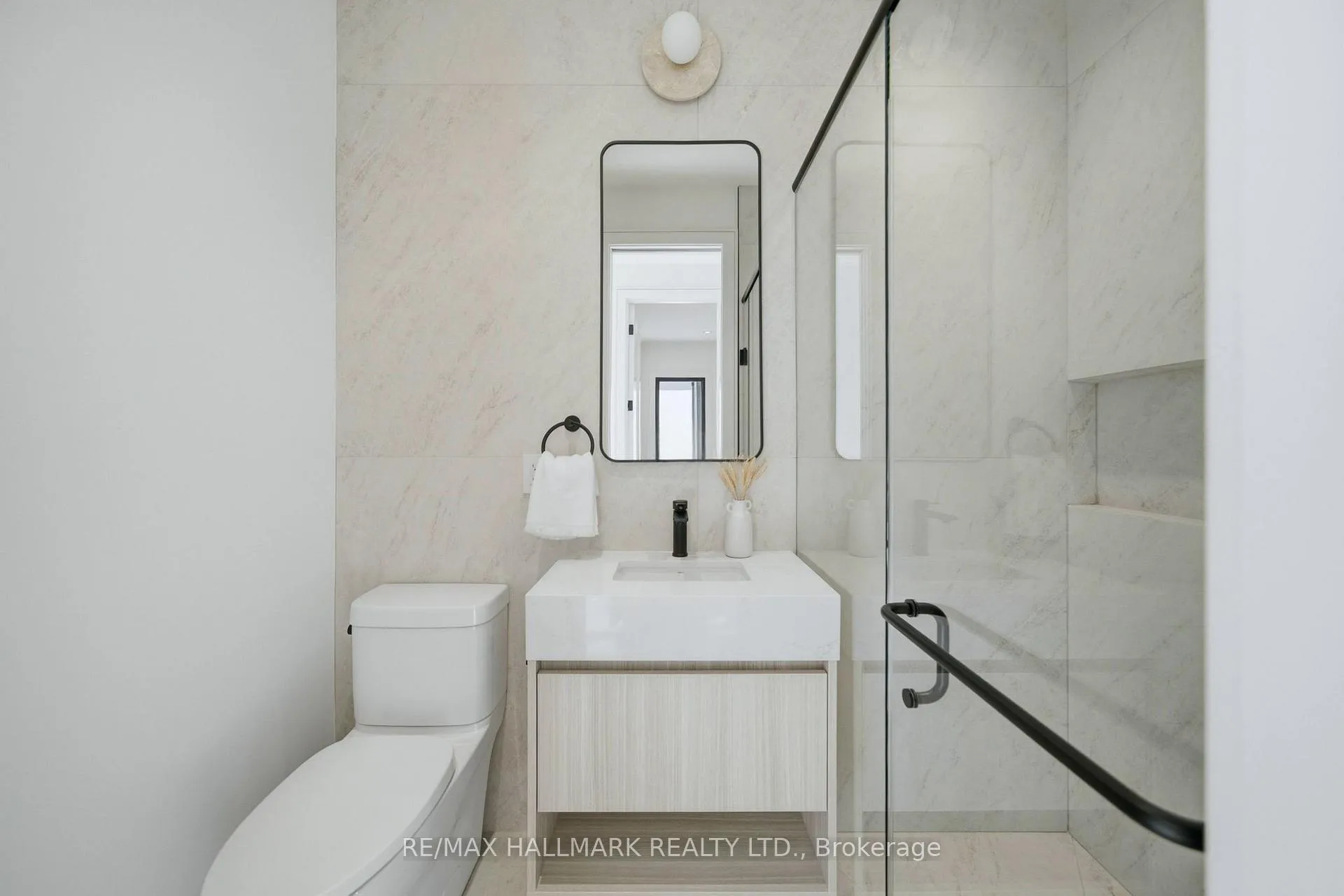 Photo 34 of 10 Leroy Avenue, Toronto, Danforth Village-East York — HOMEH