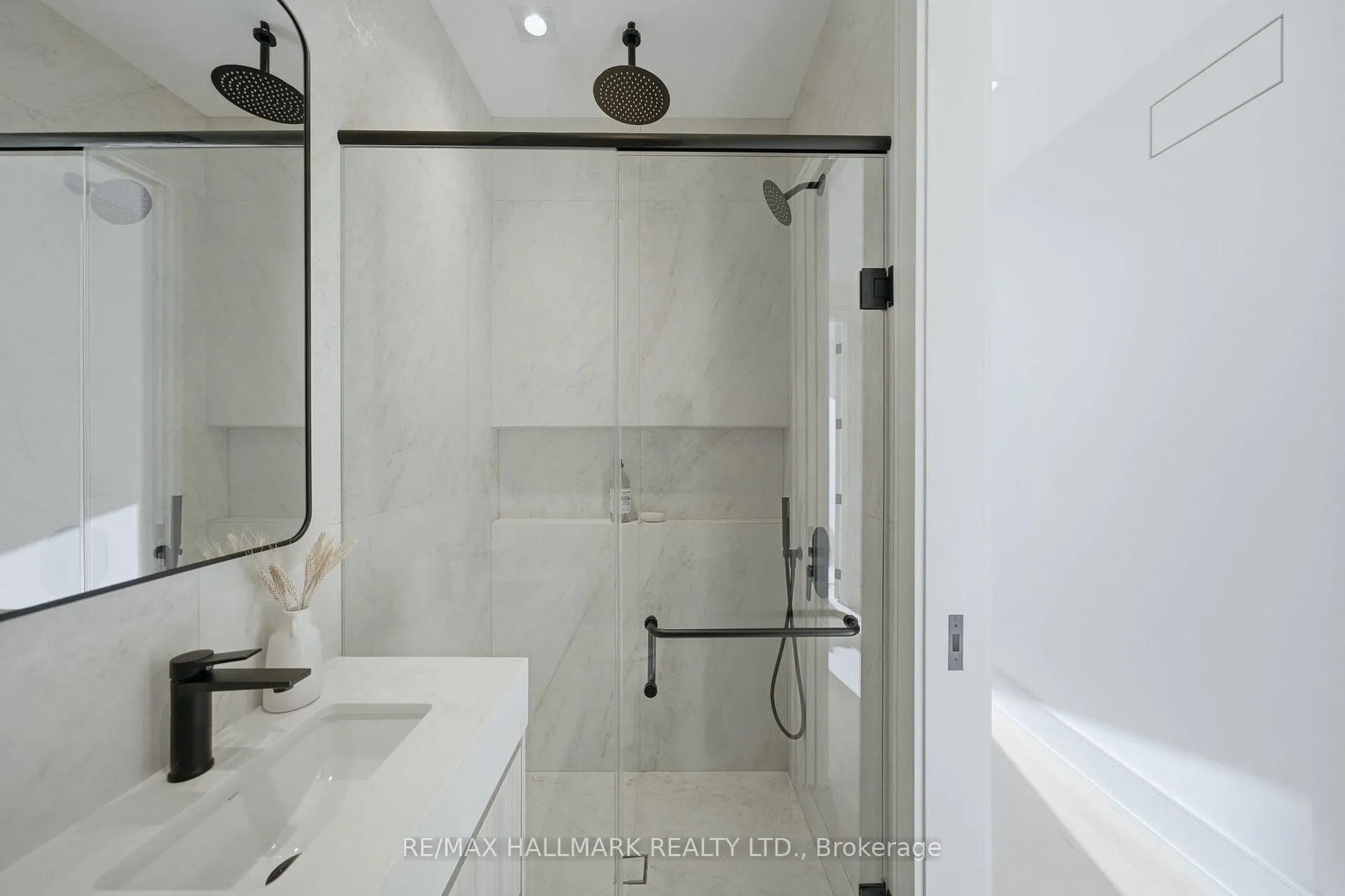 Photo 35 of 10 Leroy Avenue, Toronto, Danforth Village-East York — HOMEH