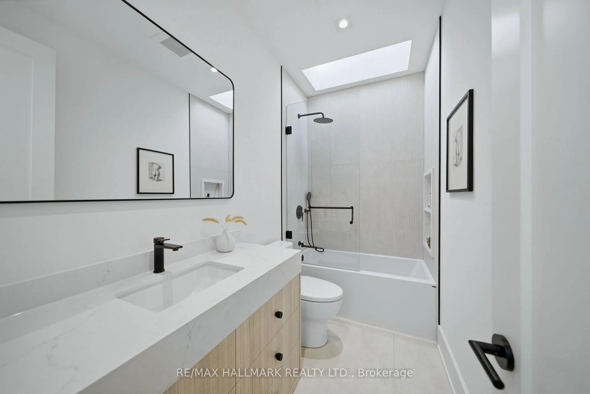 Photo 36 of 10 Leroy Avenue, Toronto, Danforth Village-East York — HOMEH