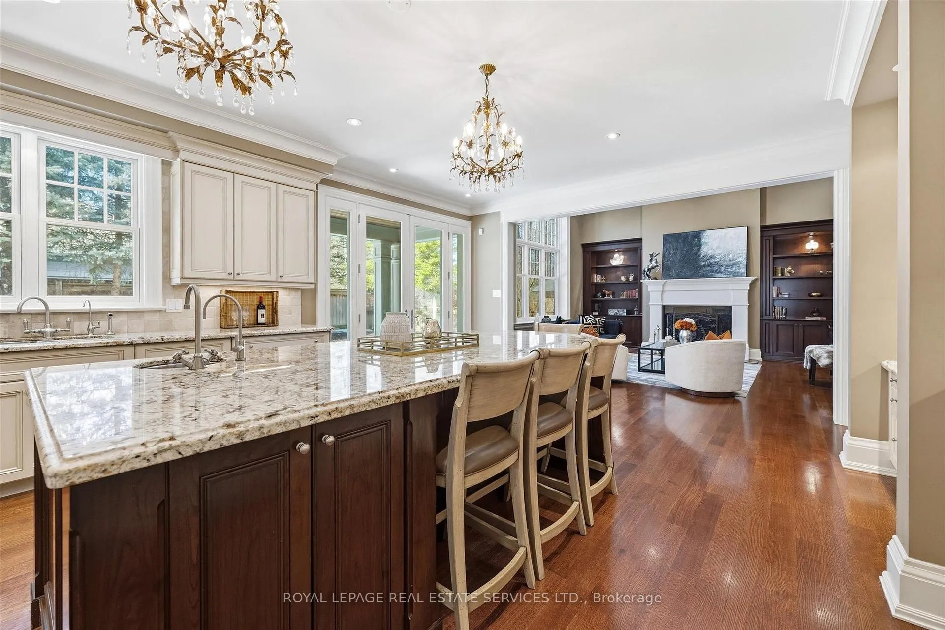 Photo 17 of 1049 Cedar Grove Boulevard, Oakville, Morrison — HOMEH