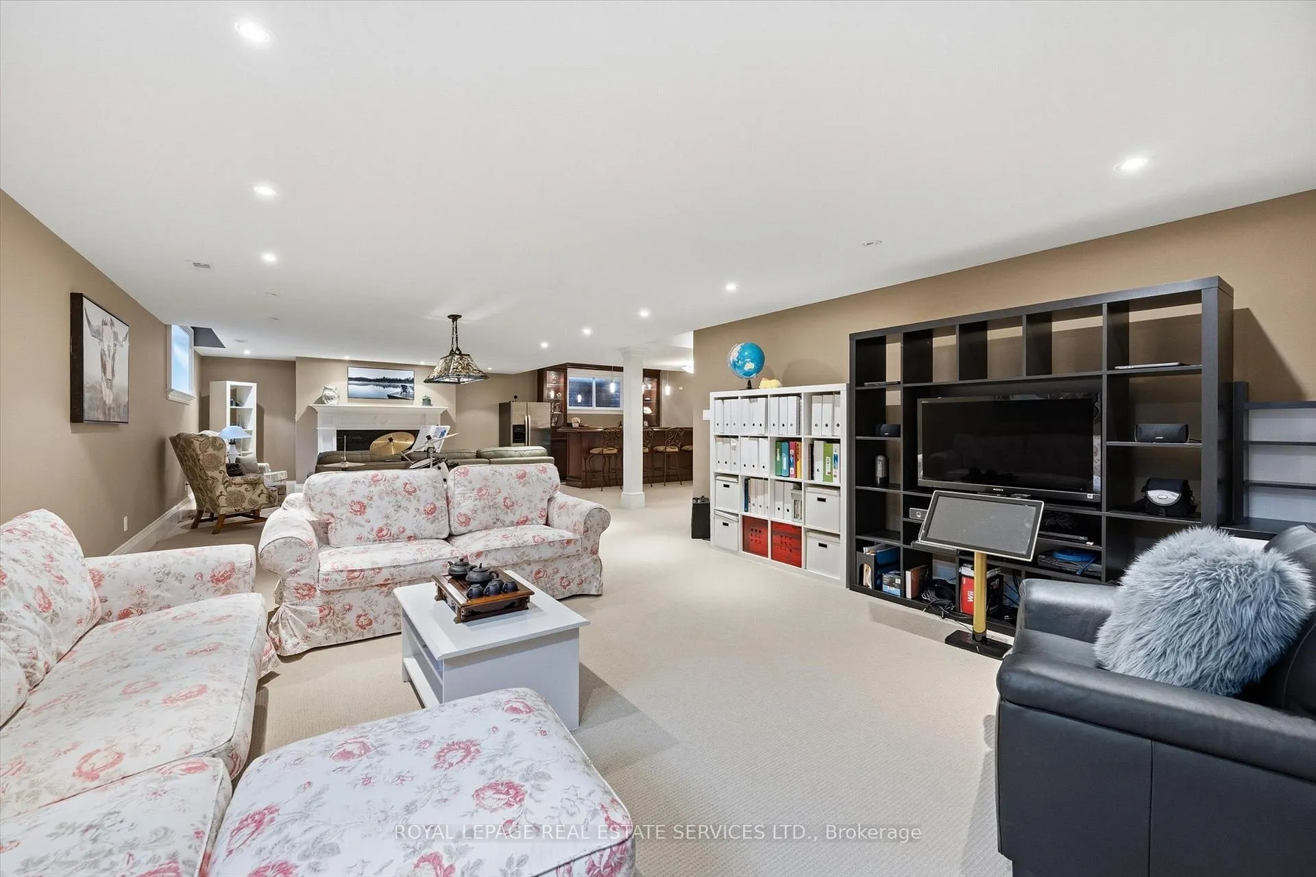Photo 42 of 1049 Cedar Grove Boulevard, Oakville, Morrison — HOMEH