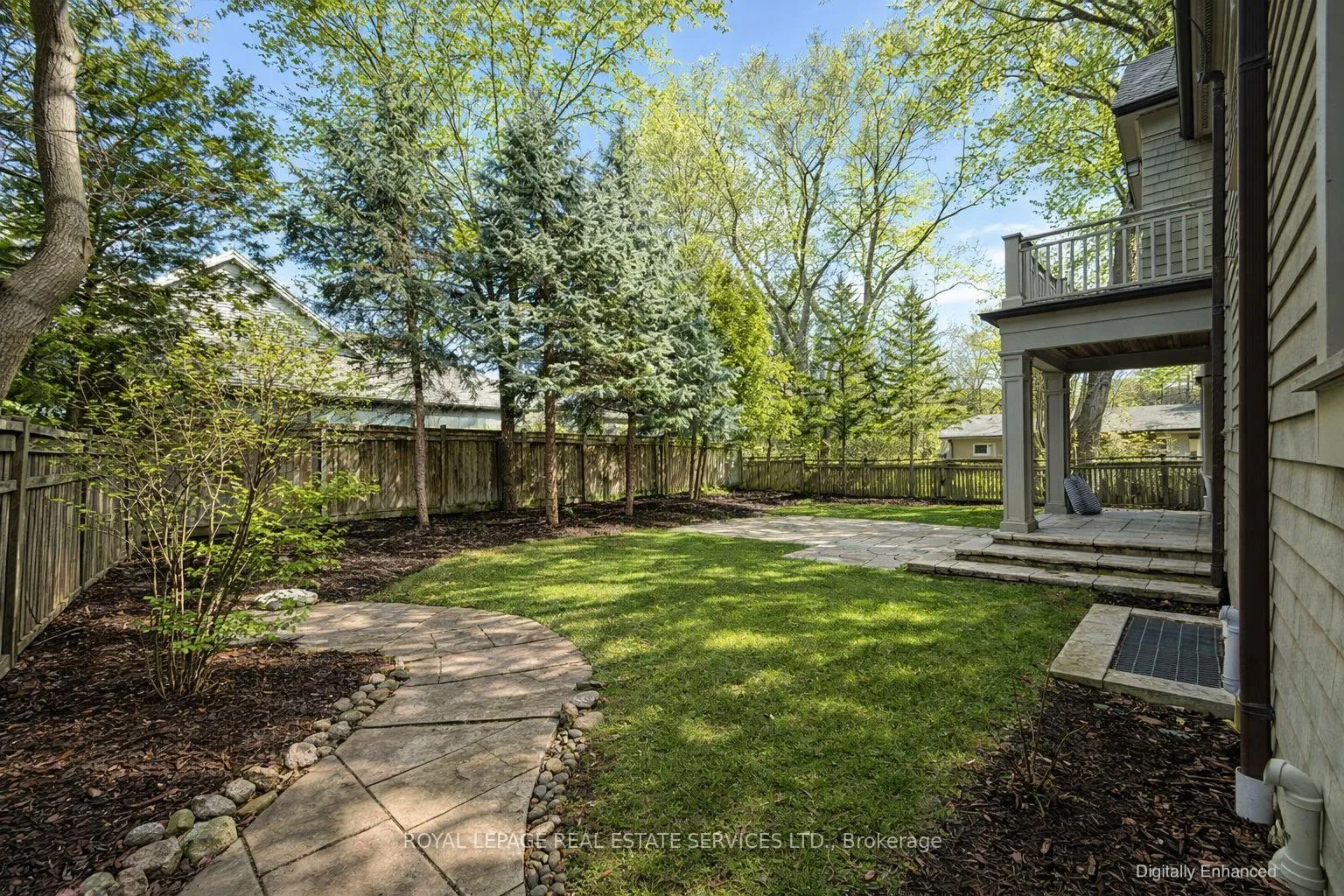 Photo 48 of 1049 Cedar Grove Boulevard, Oakville, Morrison — HOMEH