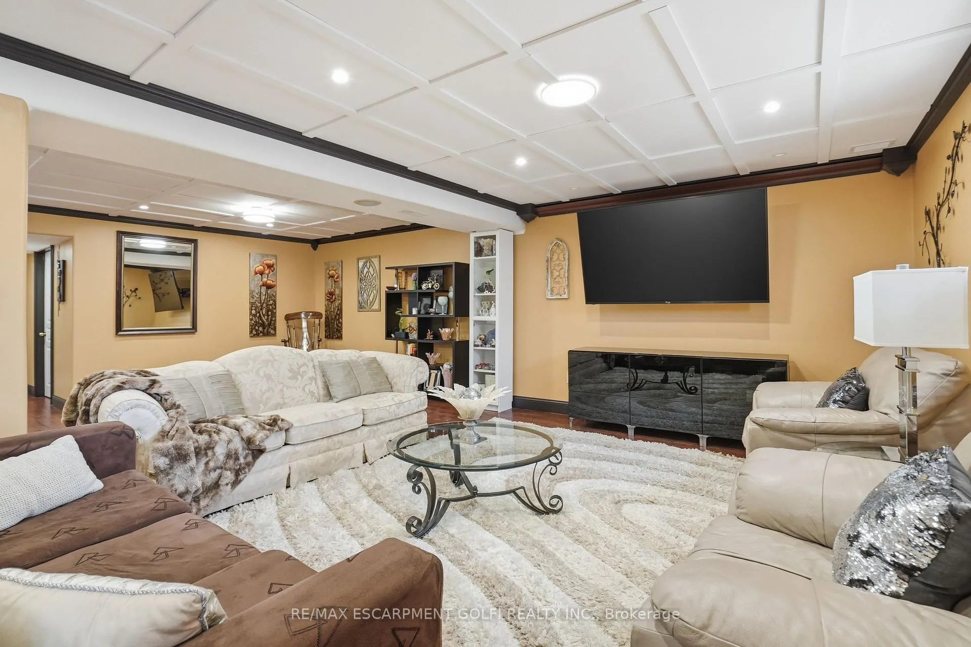 Photo 35 of 256 Highland Road W, Hamilton, Stoney Creek Mountain — HOMEH