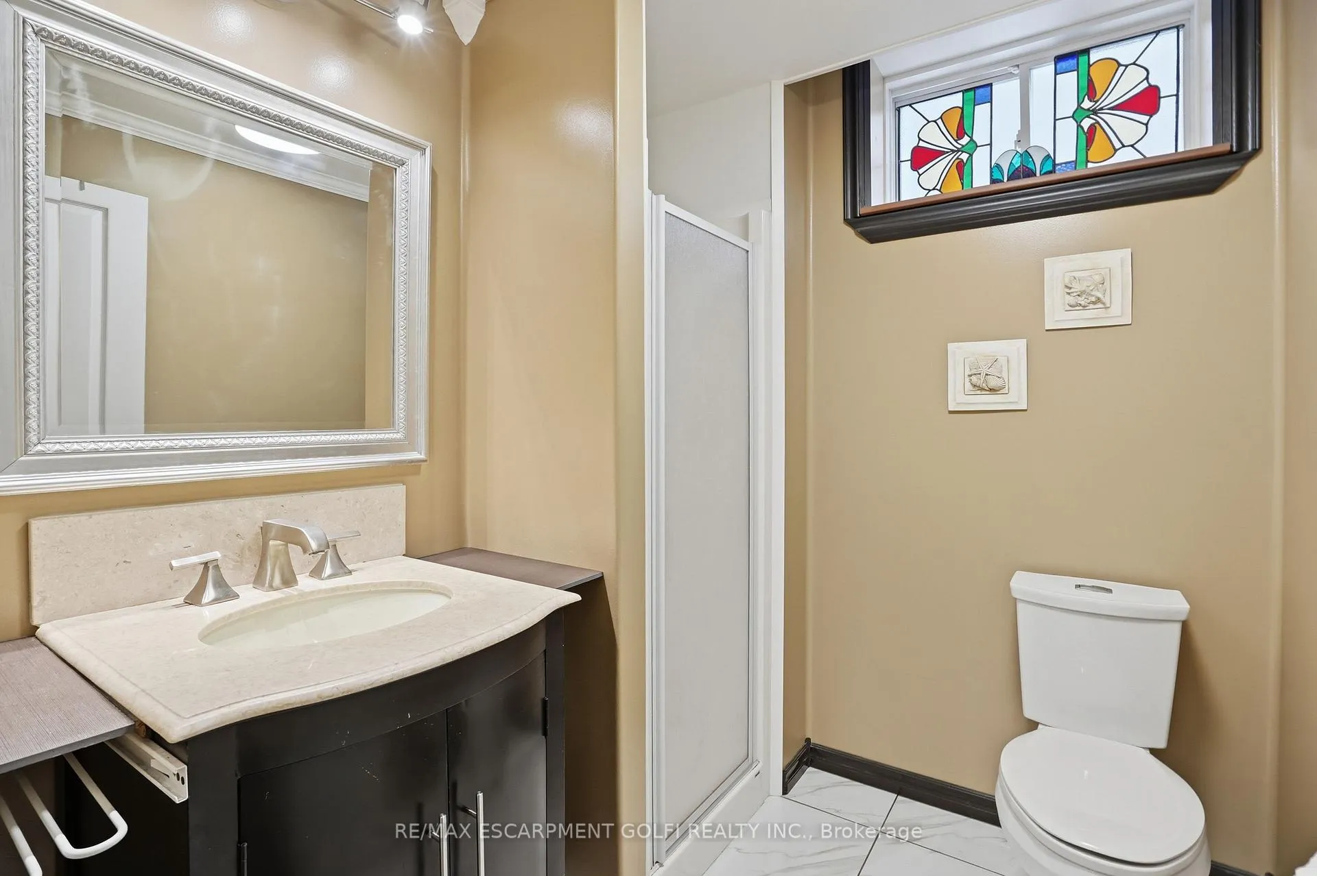Photo 37 of 256 Highland Road W, Hamilton, Stoney Creek Mountain — HOMEH