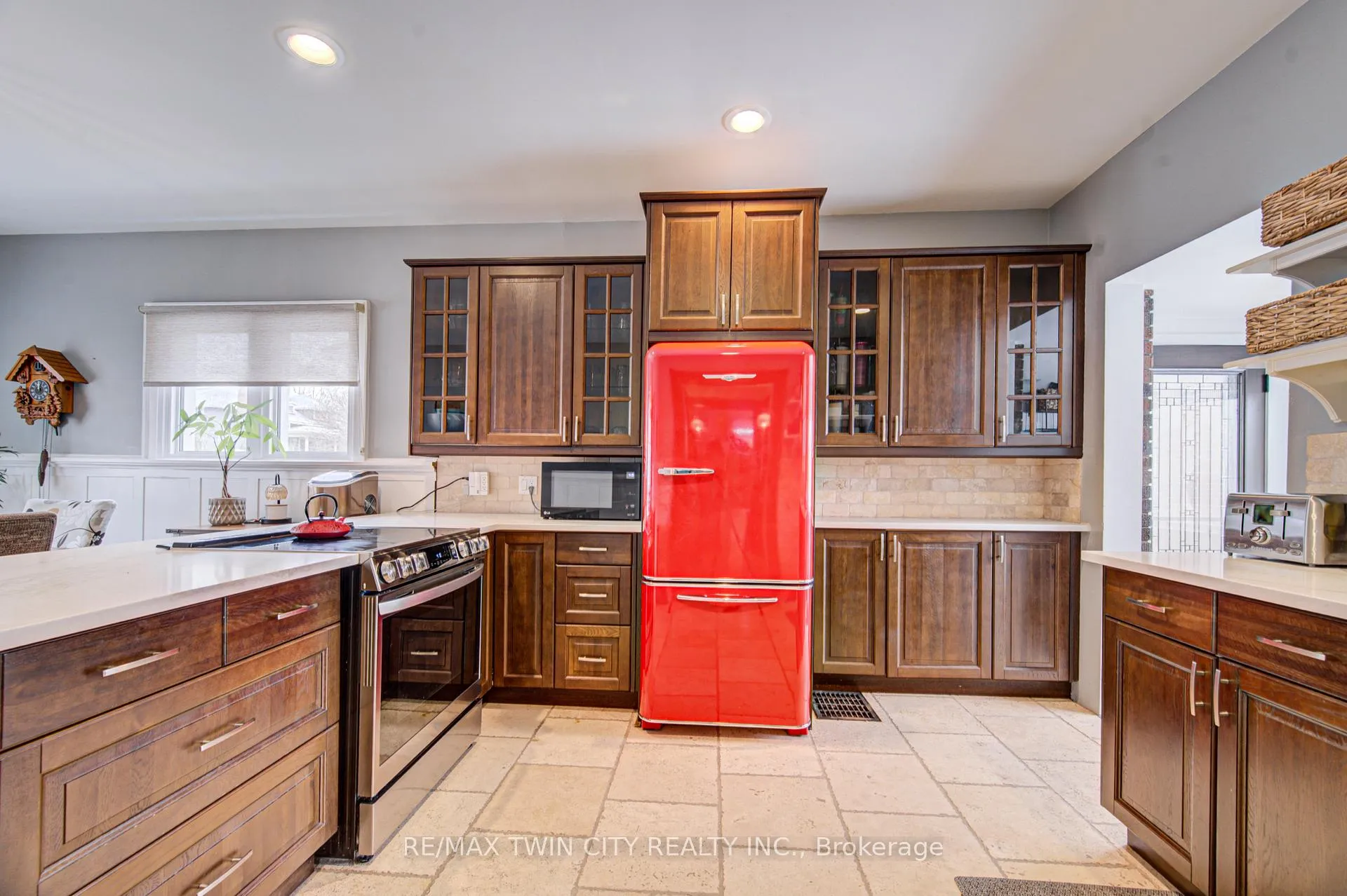 Photo 13 of 53 Lincoln Avenue, Cambridge, Alison — HOMEH