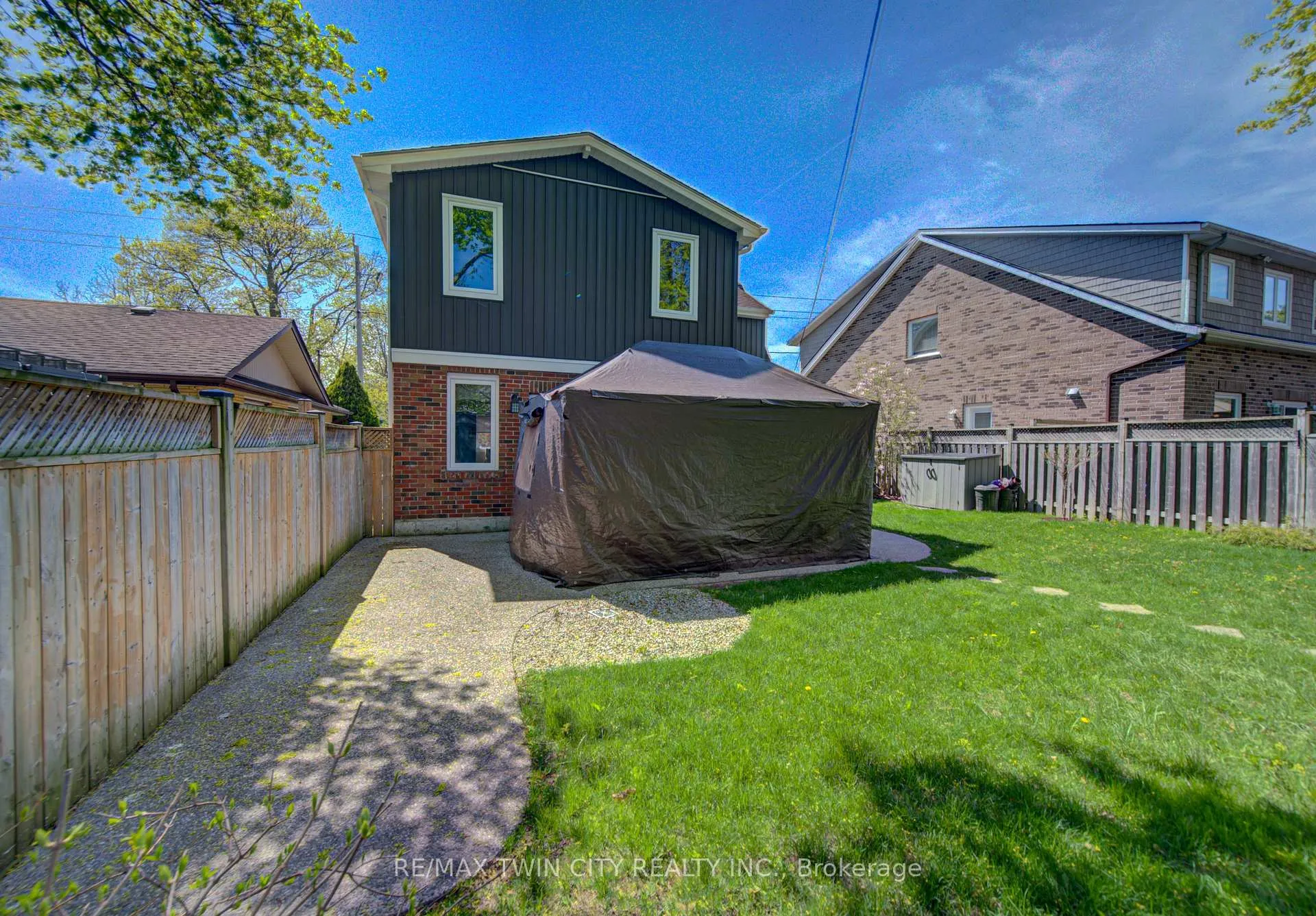 Photo 36 of 53 Lincoln Avenue, Cambridge, Alison — HOMEH