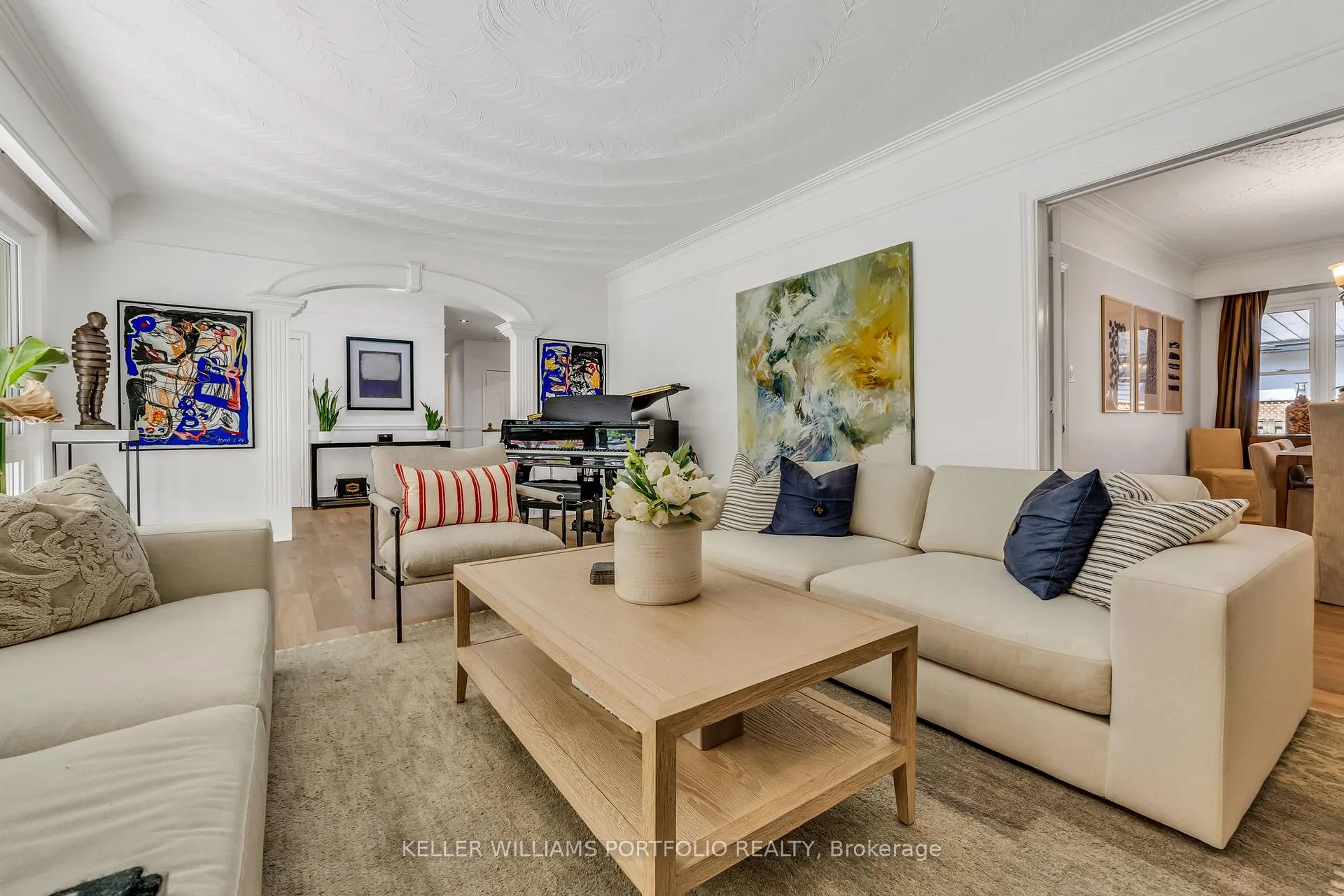 Photo 14 of 1123 Lakeshore Road E, Oakville, Old Oakville — HOMEH