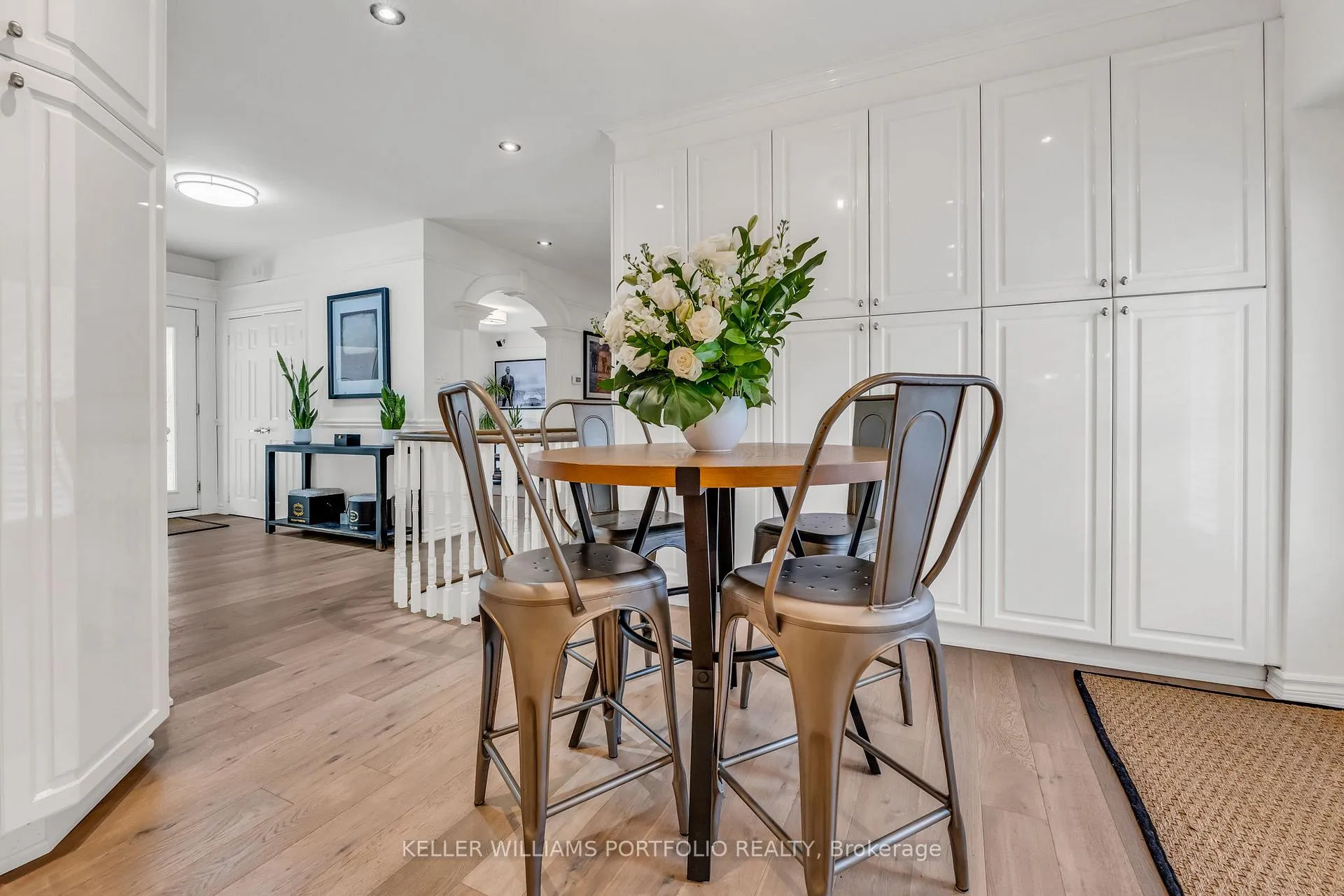 Photo 16 of 1123 Lakeshore Road E, Oakville, Old Oakville — HOMEH