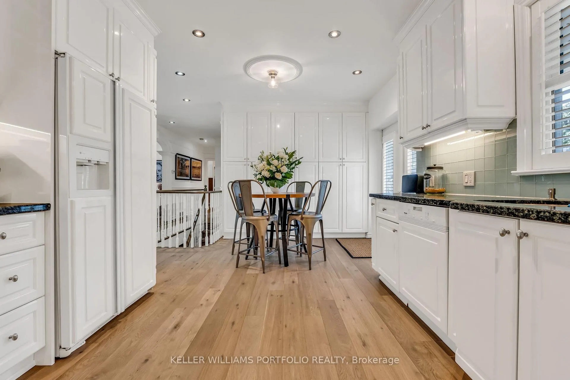 Photo 17 of 1123 Lakeshore Road E, Oakville, Old Oakville — HOMEH