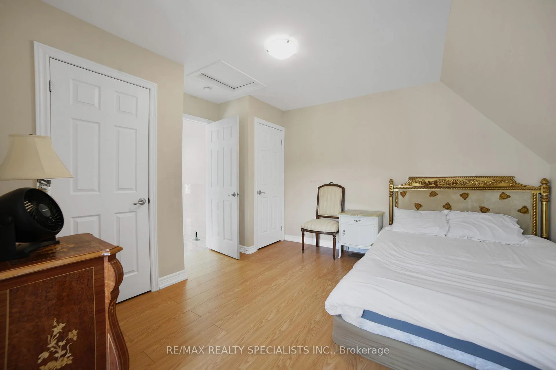 Photo 26 of 61 Riverwalk Place, Midland — HOMEH