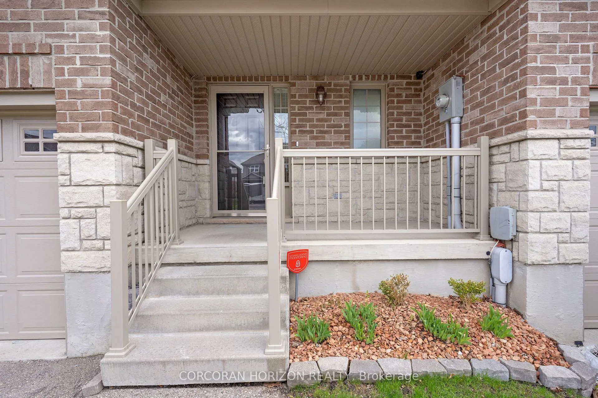 Photo 5 of 311 Vincent Drive, North Dumfries — HOMEH