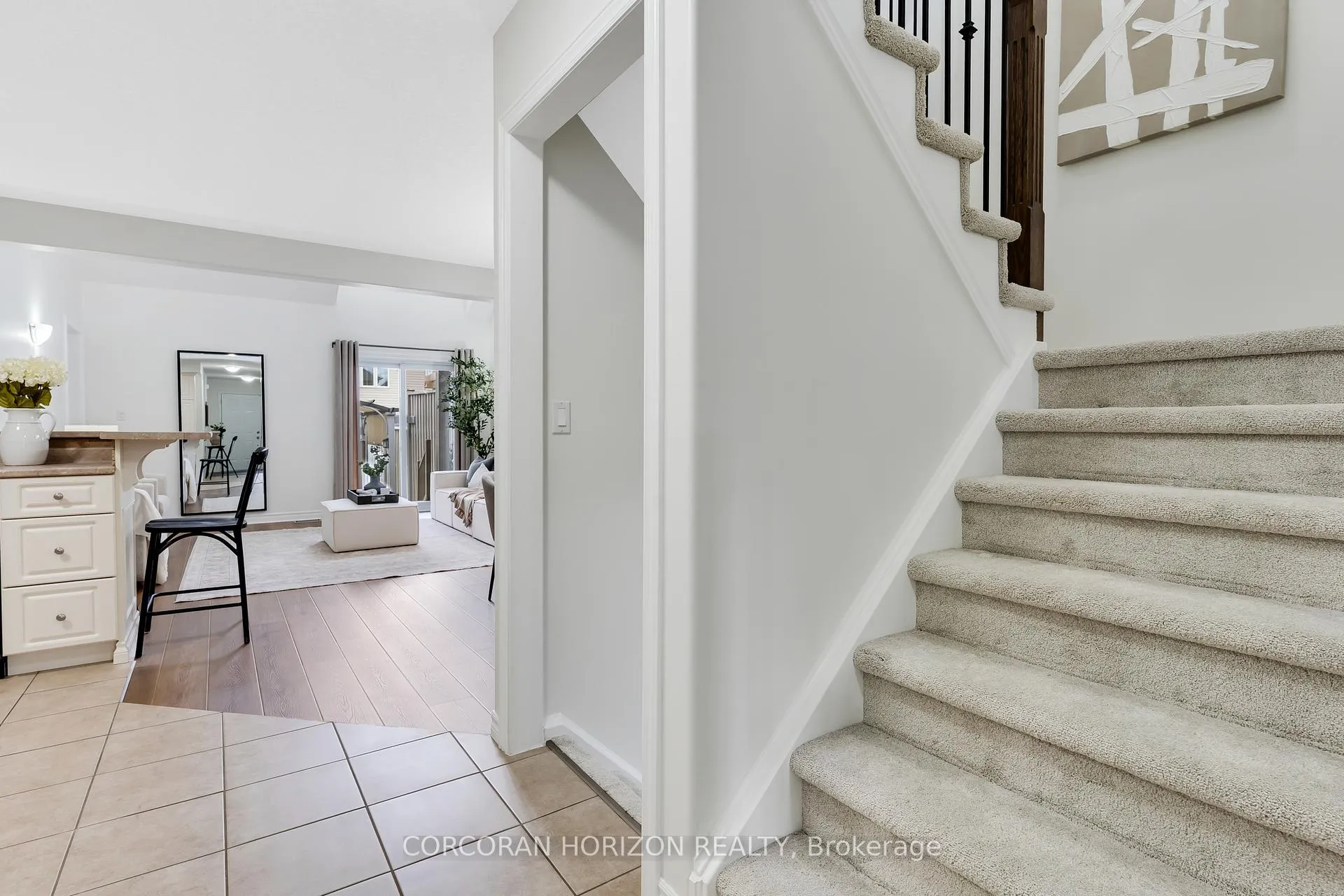Photo 21 of 311 Vincent Drive, North Dumfries — HOMEH