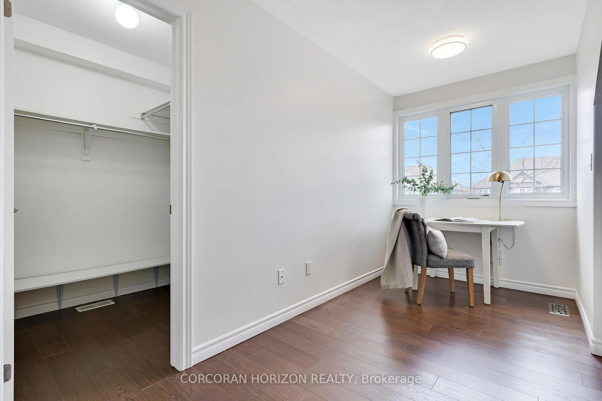 Photo 26 of 311 Vincent Drive, North Dumfries — HOMEH