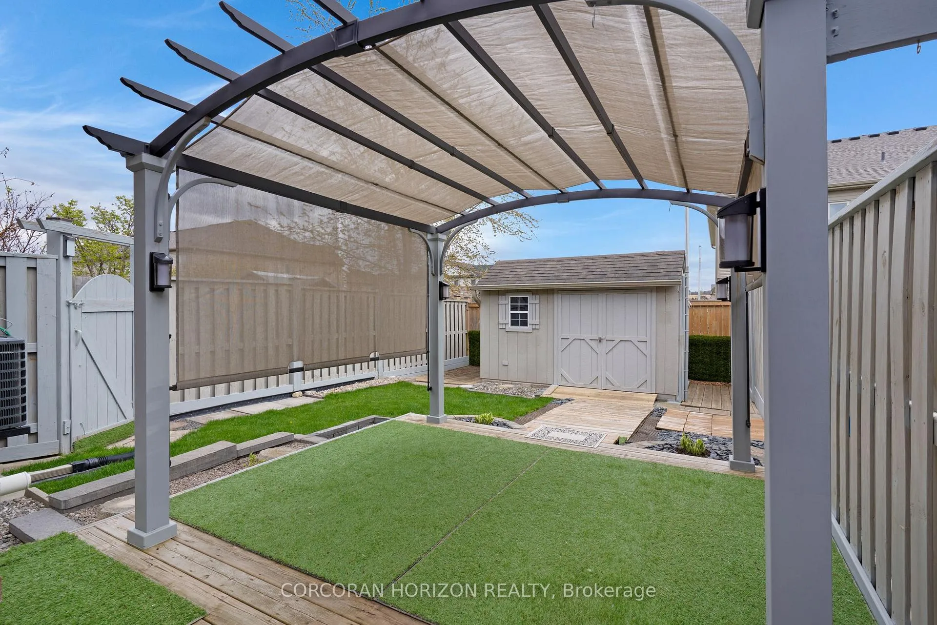 Photo 37 of 311 Vincent Drive, North Dumfries — HOMEH
