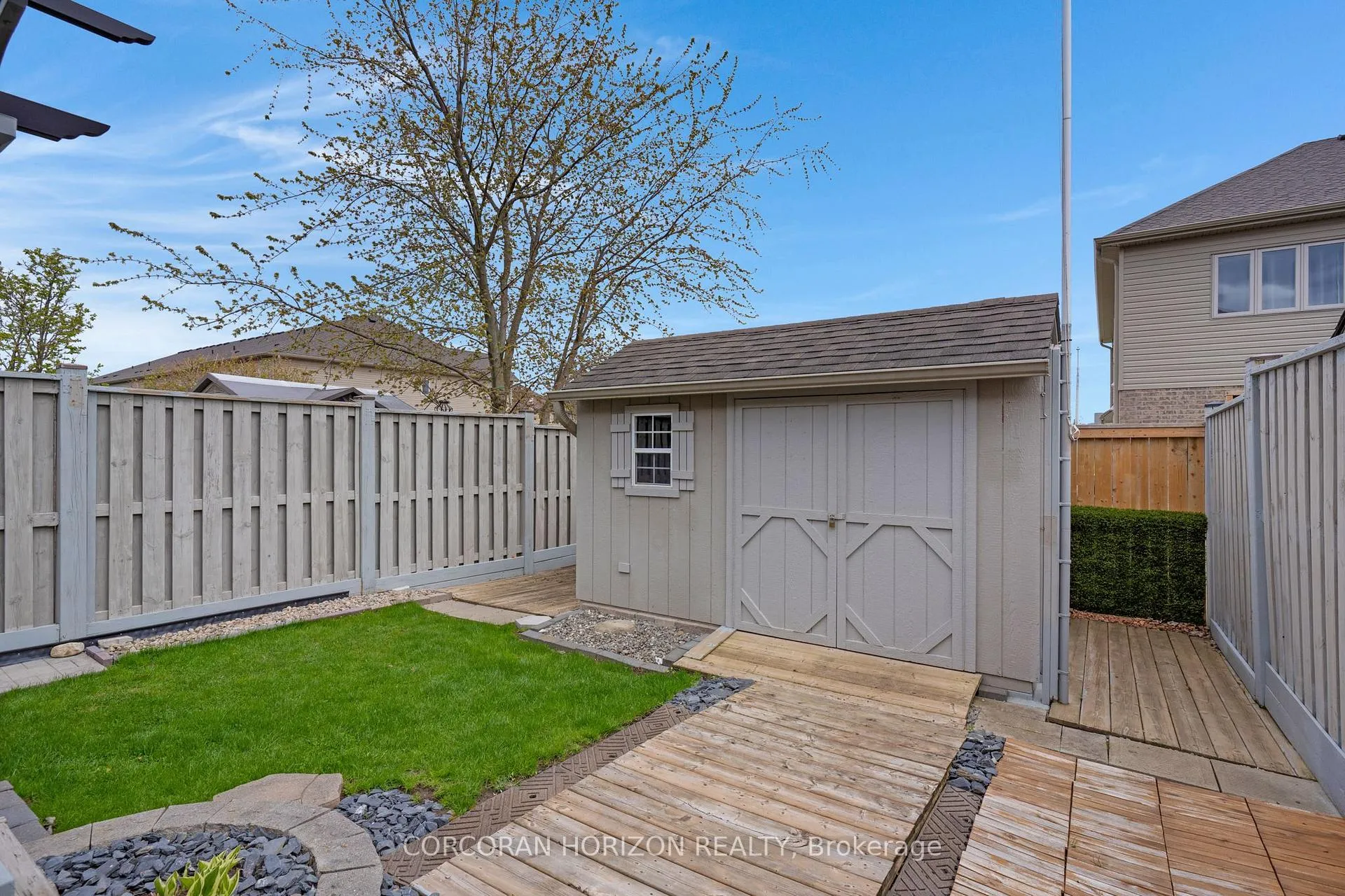 Photo 39 of 311 Vincent Drive, North Dumfries — HOMEH