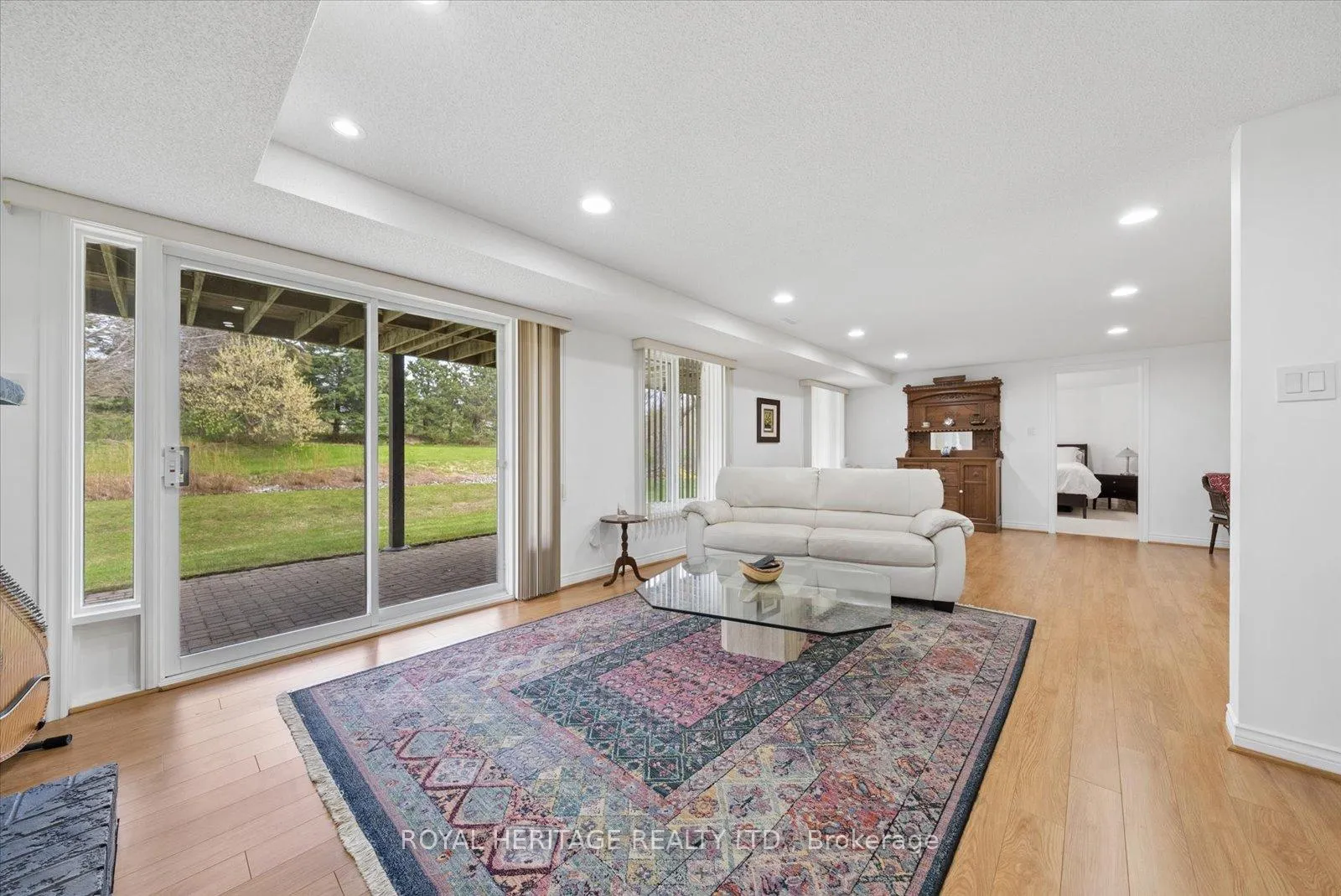 Photo 29 of 38 Briar Gate Way, New Tecumseth, Alliston — HOMEH