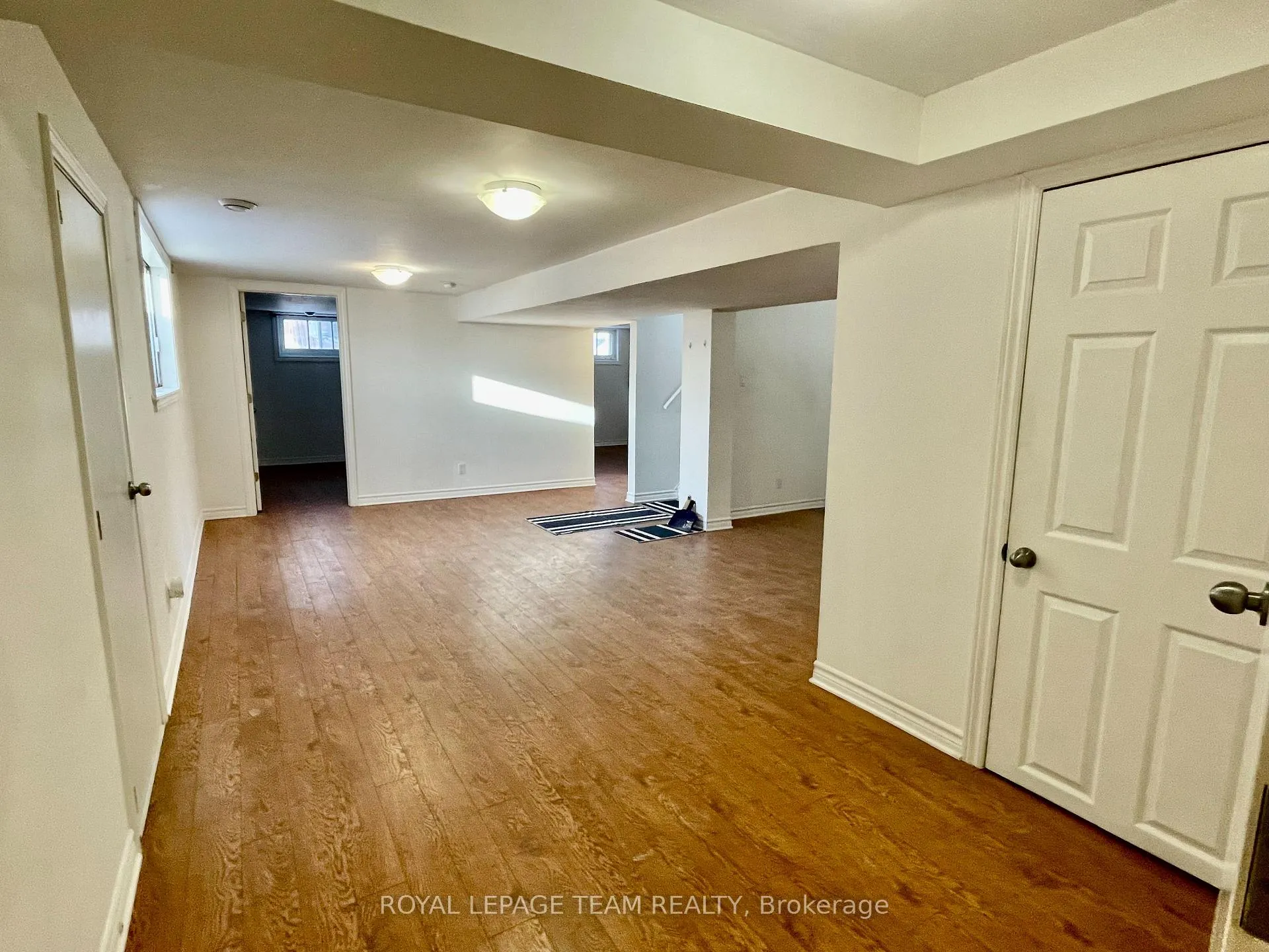 Photo 4 of Unit 2, 1627 Chaucer Avenue, Ottawa, Riverview Park — HOMEH