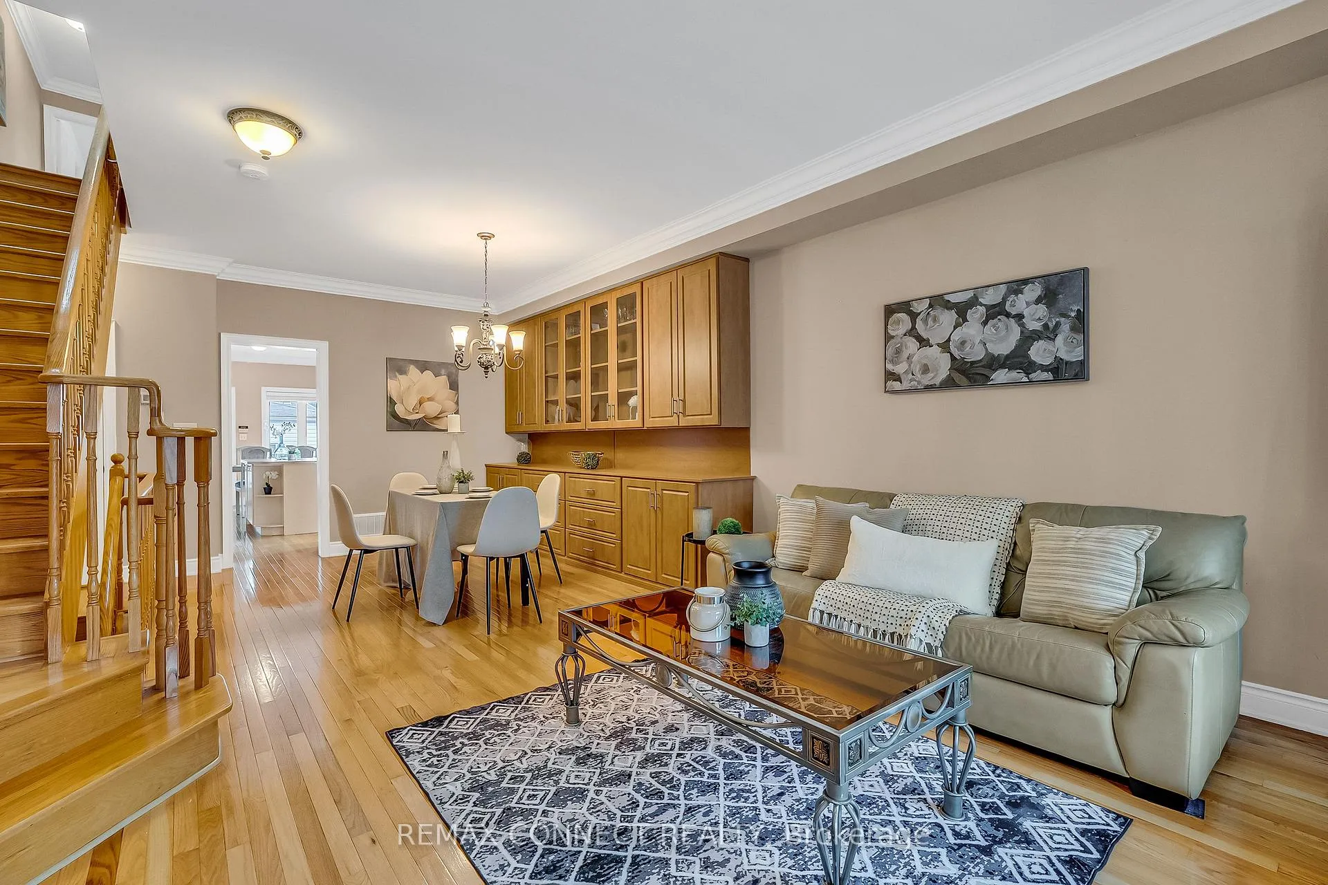 Photo 3 of 5 Terceira Circle, Toronto, Weston-Pellam Park — HOMEH