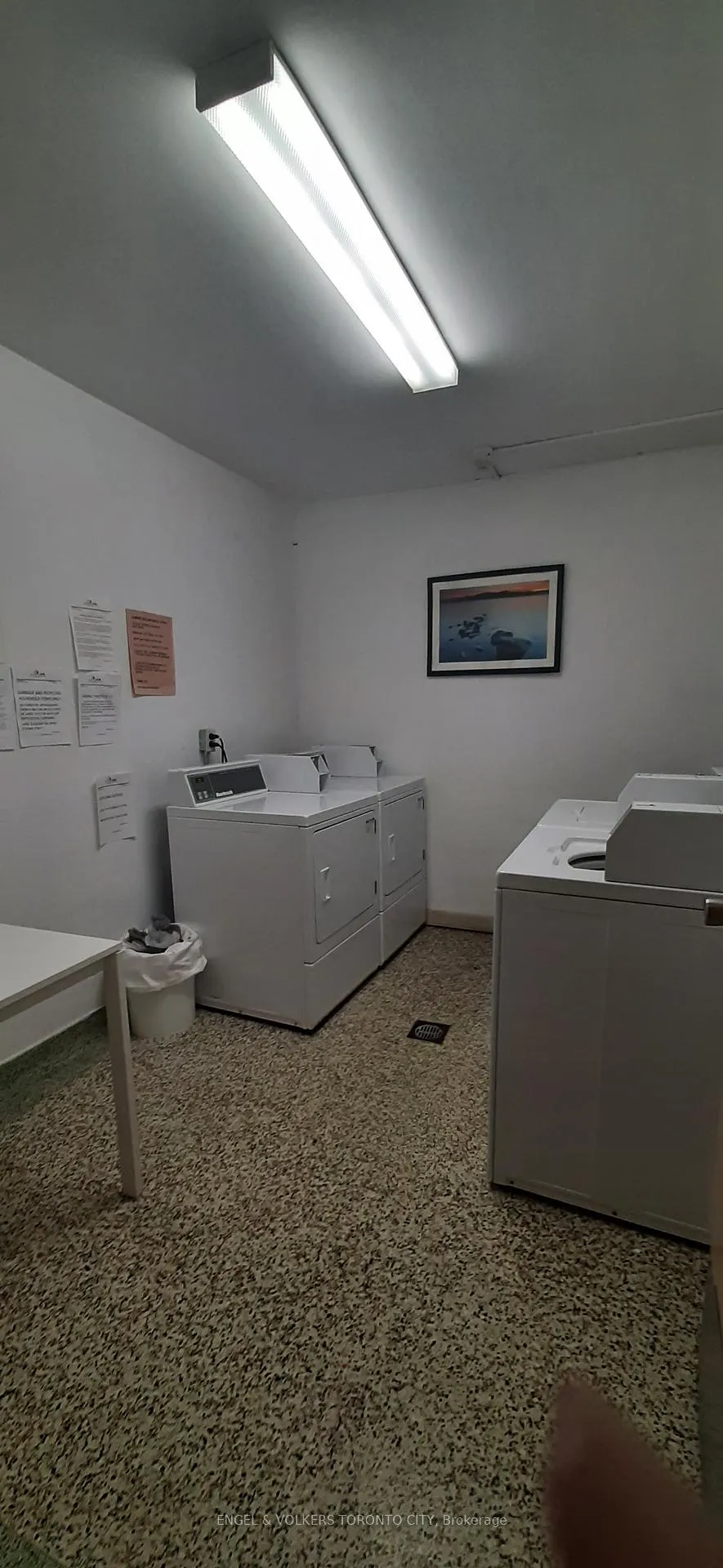Photo 11 of Unit 208, 416 E 42nd Street, Hamilton, Hampton Heights — HOMEH
